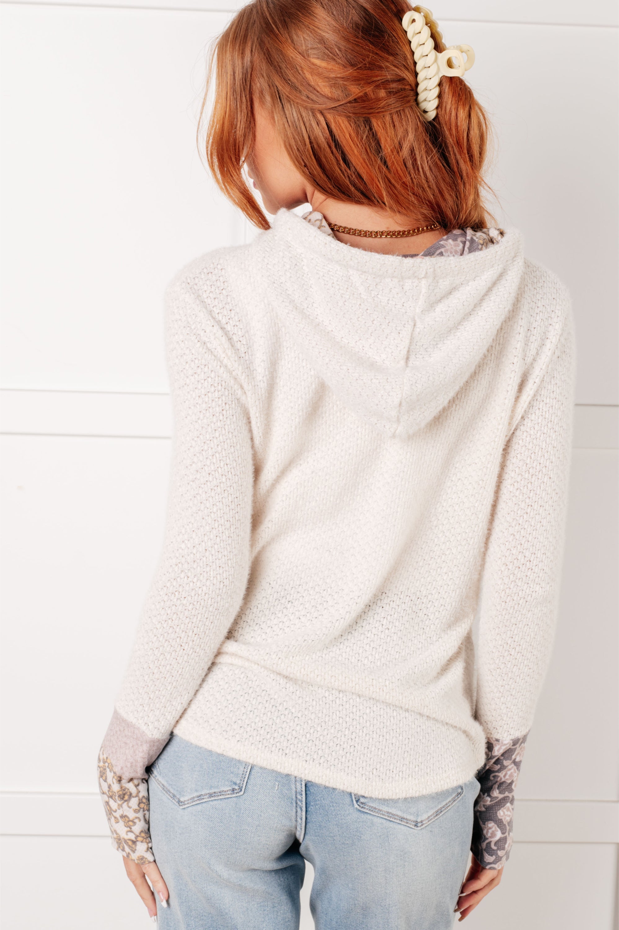 Cozy Waffle Knit Hoodie for Women & Men - Soft Fleece-Lined Pullover with Kangaroo Pocket - Perfect for Fall, Winter & Layering Outfits