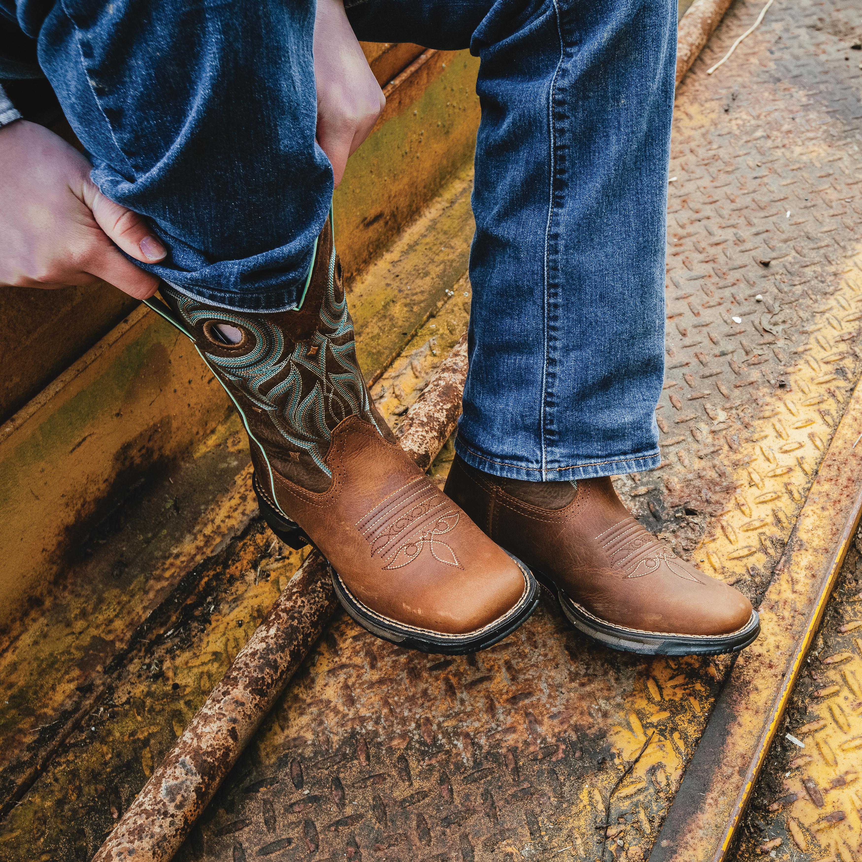 Durango Women's Maverick S 10-Inch Waterproof Work Boots - Maverick Brown - Size M - Durable Safety Footwear for Construction, Farming & Outdoor Work