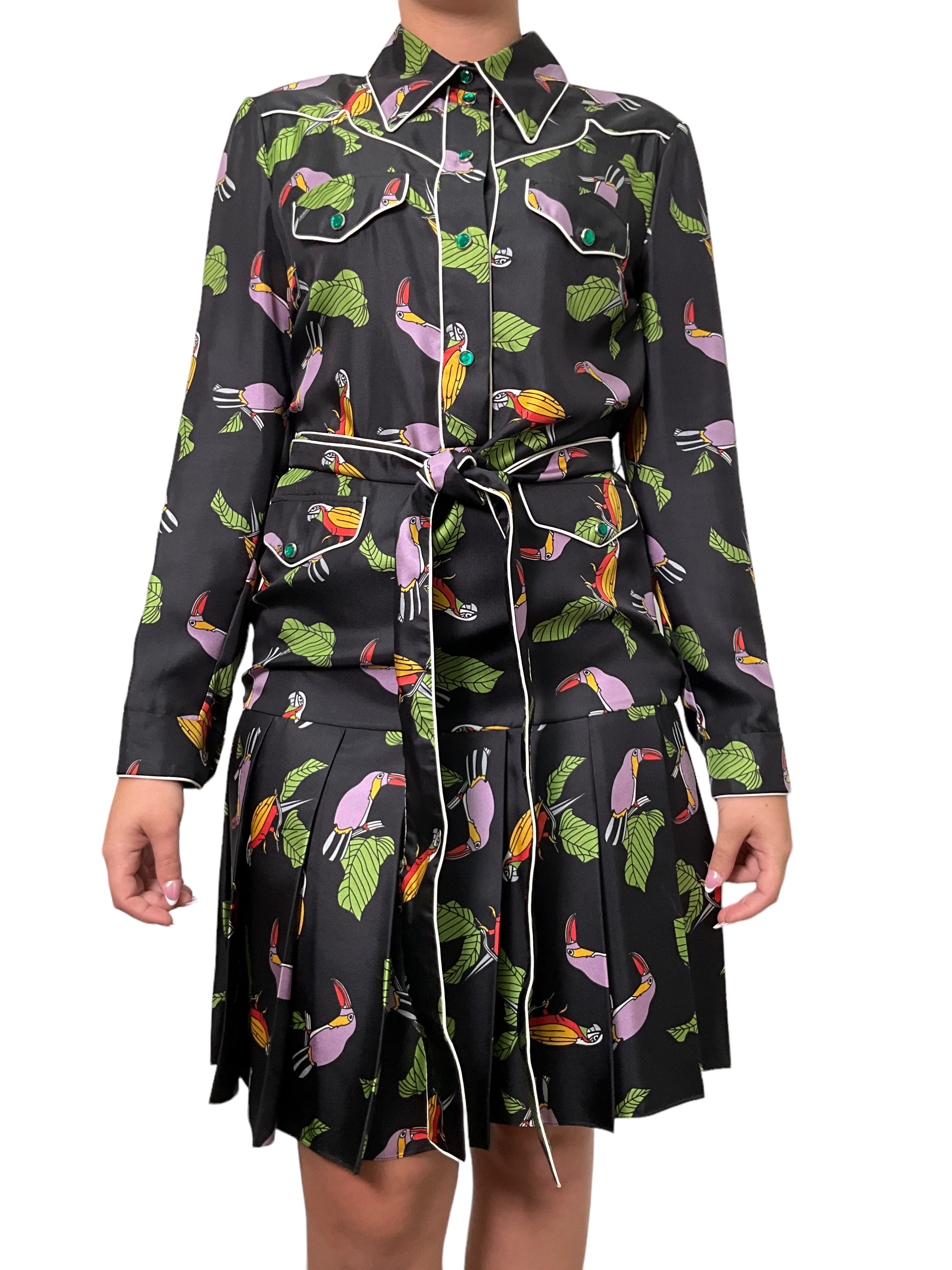 GUCCI Women's Toucan Printed Summer Dress - Size M - New & Authentic - Perfect for Beach Vacations & Summer Parties