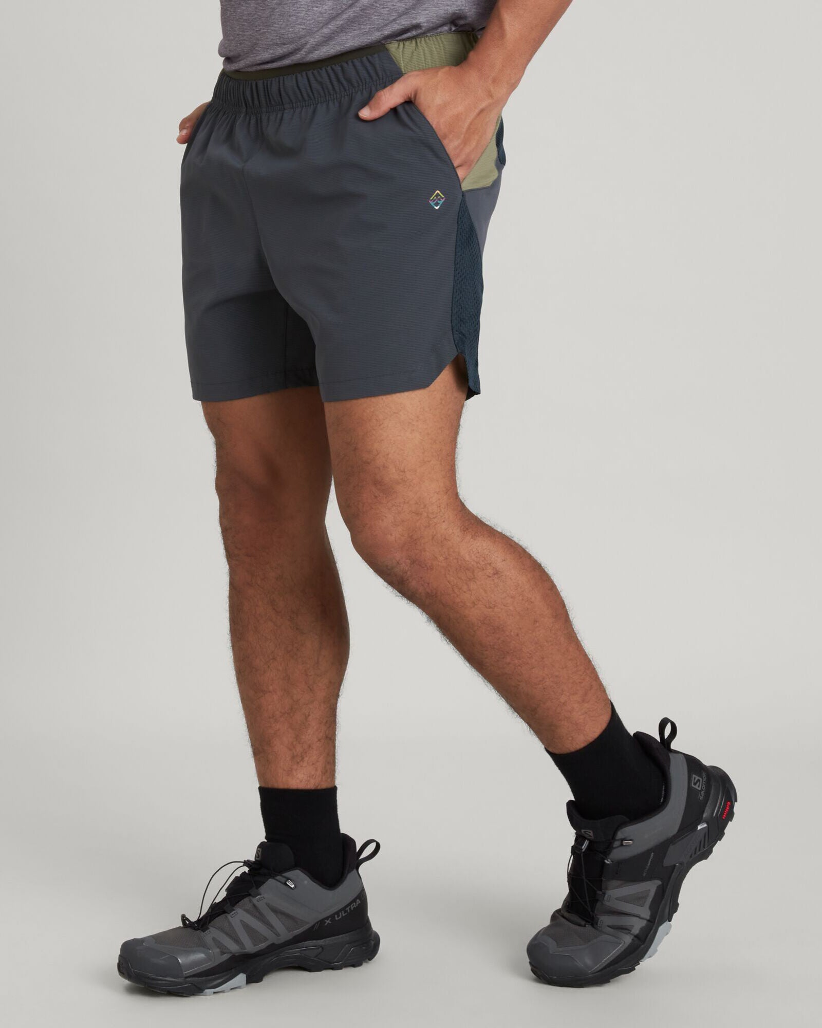 WELL.DER.NESS Men's 5 Inch Quick Dry Athletic Shorts - Night Black & Beech Brown for Running, Gym Workouts & Summer Outdoor Activities