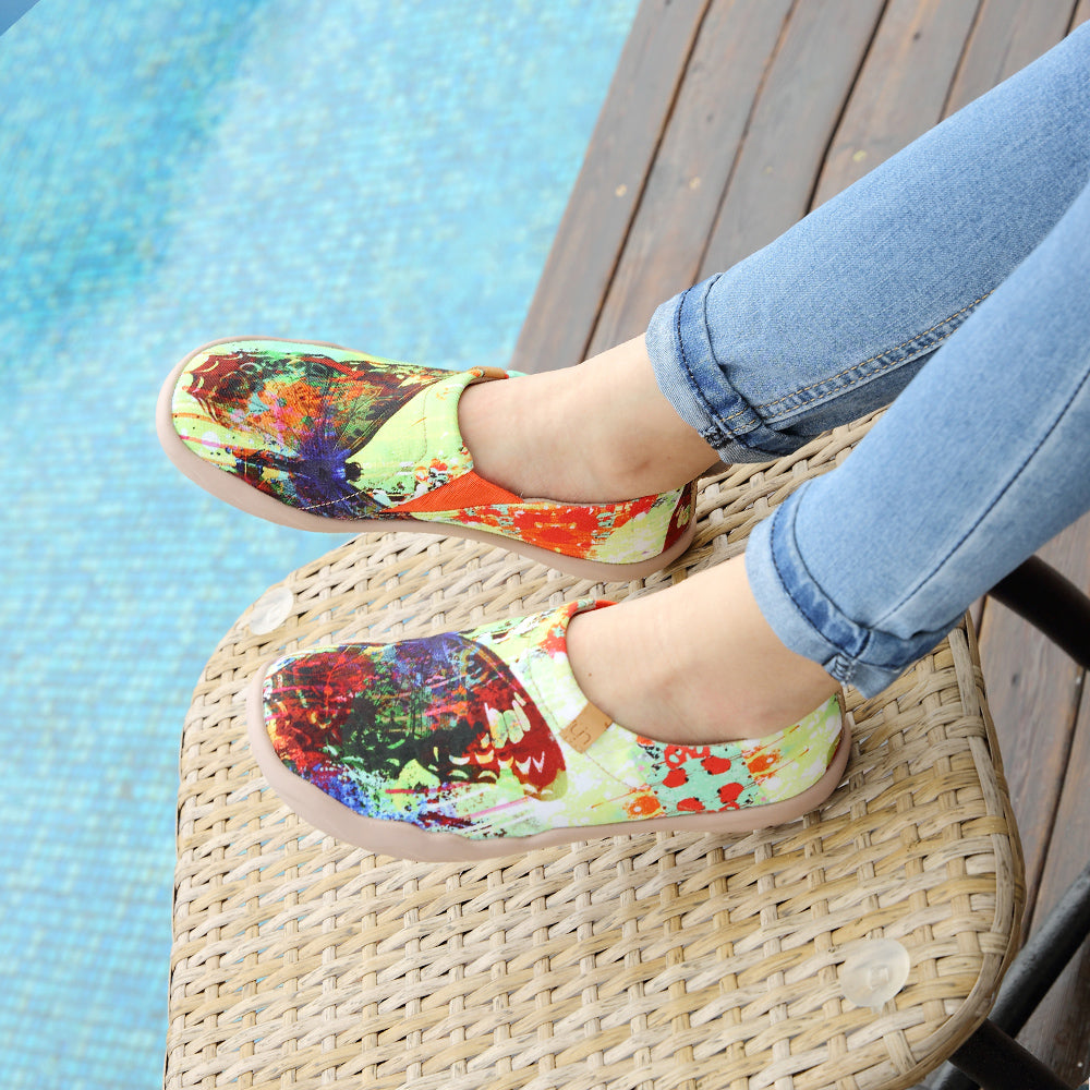Unique Artistic MOTTLED BUTTERFLY Women's Flats - Comfortable Casual Shoes for Work, Walking & Everyday Wear