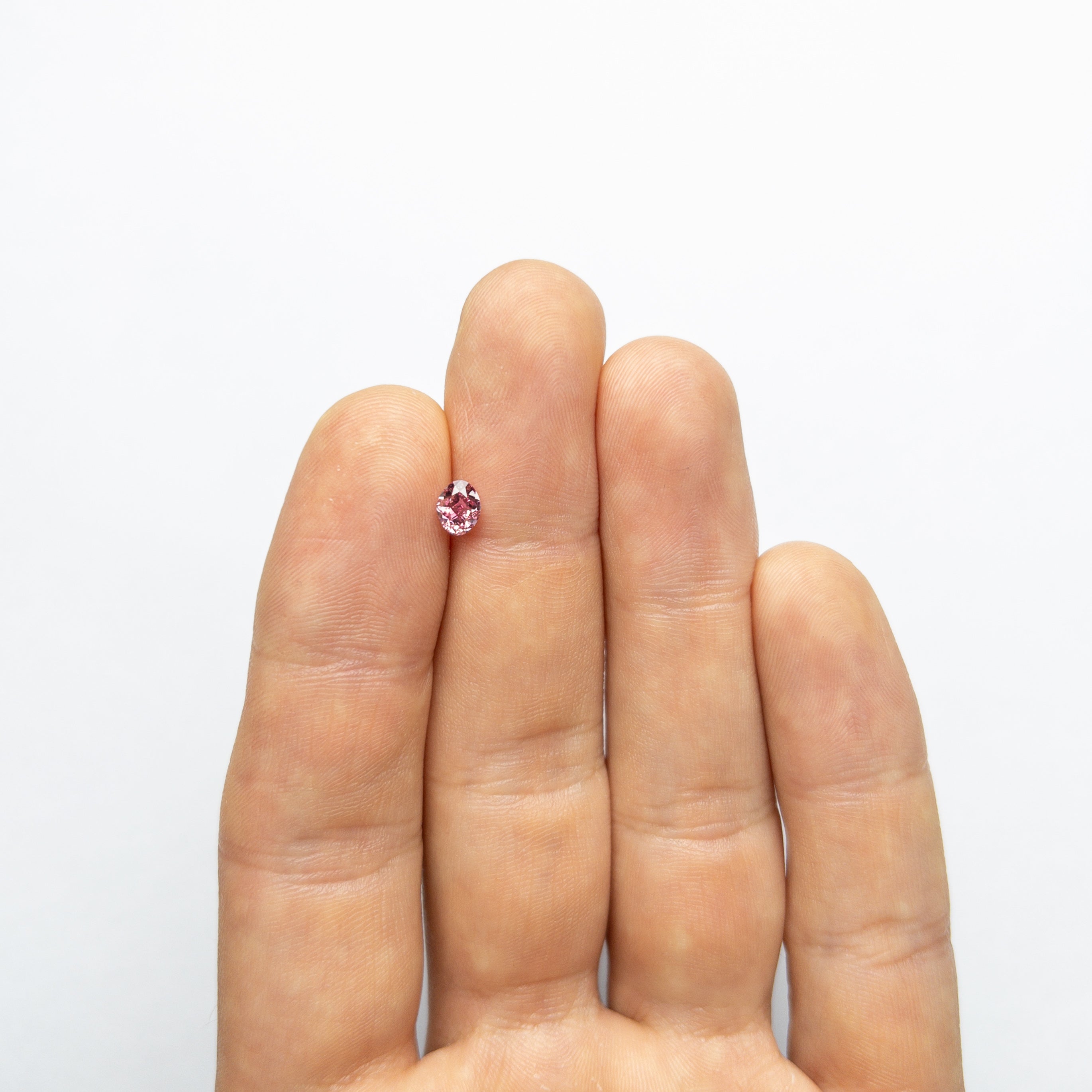 0.61ct GIA Certified VS2 Fancy Vivid Purplish Pink Oval Cut Diamond - 5.57x4.44x3.13mm | Engagement Ring, Anniversary Gift, Luxury Jewelry