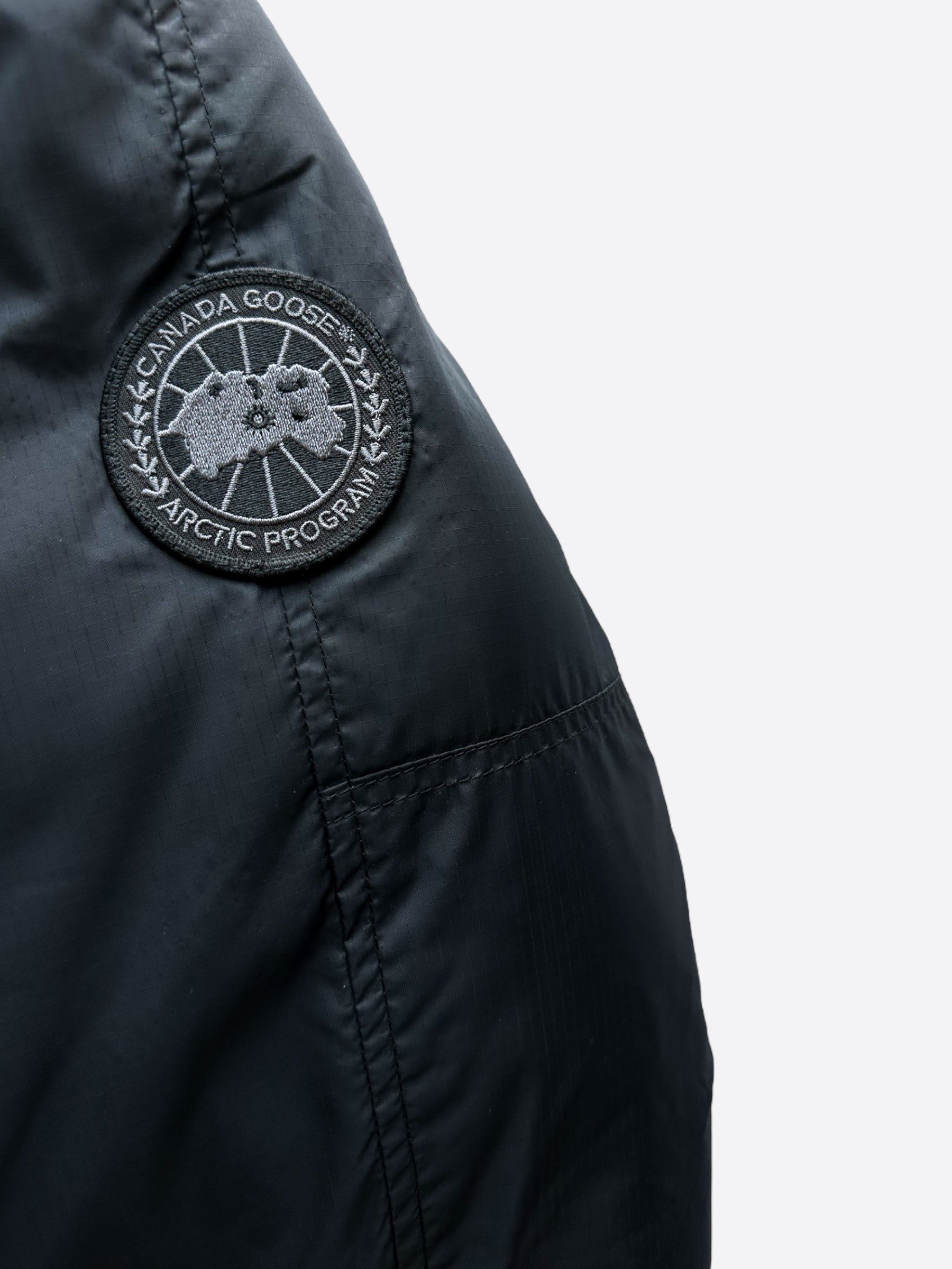 Canada Goose Black Yukon Black Label Men's Winter Jacket - Premium Waterproof Parka for Extreme Cold Weather - Perfect for Outdoor Adventures, Skiing & Urban Style