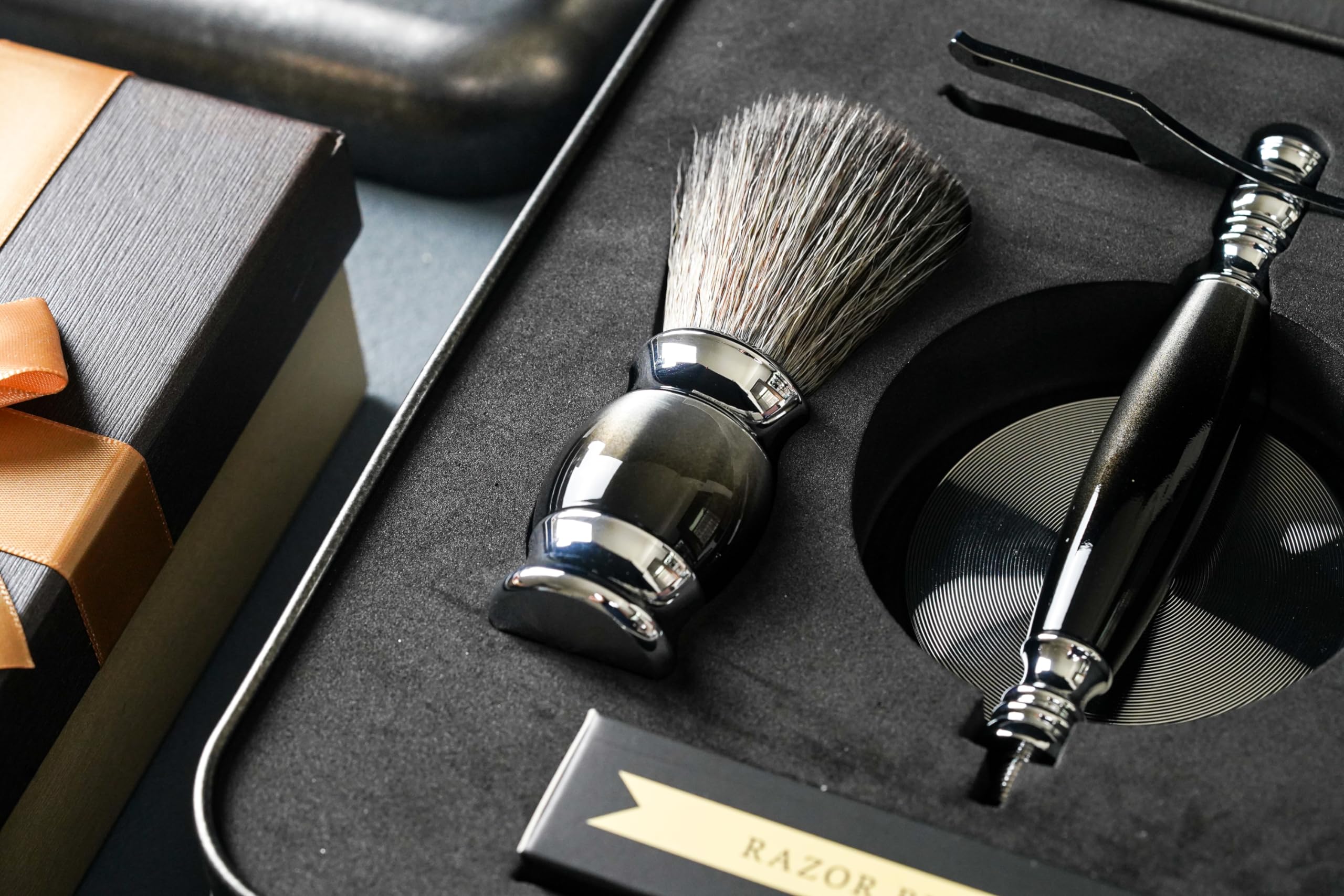 Premium Custom Engraved Men's 5-Blade Razor Set - Luxury Aluminum Alloy Shaving Kit with 4 Replacement Blades, Stand & Brush - Perfect Gift for Father's Day, Birthday & Anniversary - Ideal for Travel, Business & Grooming Enthusiasts