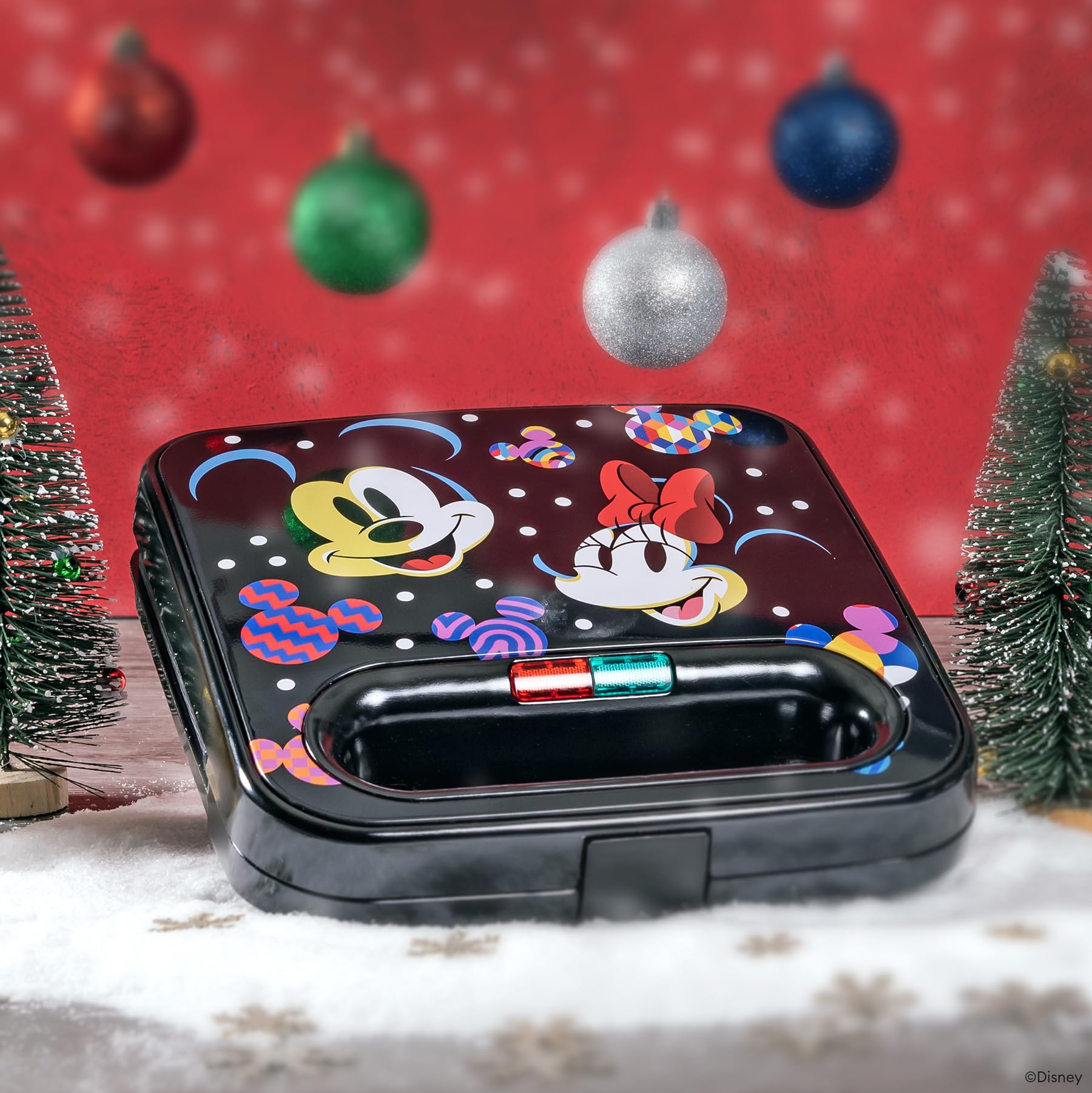 Disney Mickey and Minnie Mouse Sandwich Maker - Fun Character Toaster for Kids & Adults - Perfect for Breakfast, Snacks, and Party Food - Small Kitchen Appliance