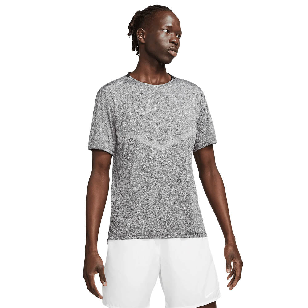 Nike Dri-FIT Rise 365 Men's Short Sleeve Moisture-Wicking Workout Shirt - Gym, Running & Casual Wear
