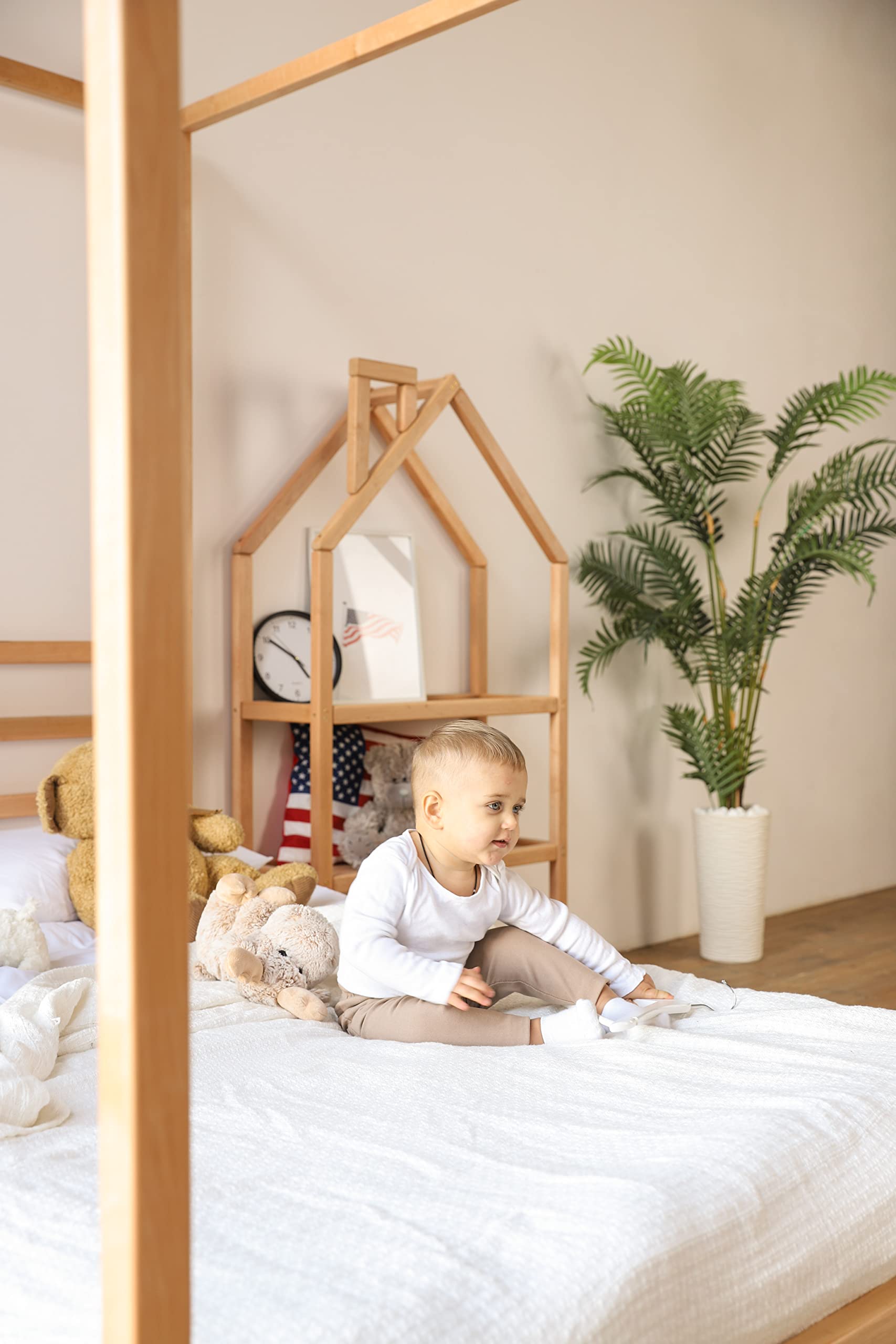 Montessori Bookshelf for Kids - Wooden Toddler Bookshelf & Room Organizer - Montessori Furniture for Nursery, Playroom & Bedroom - Space Saving Kids Bookshelf for Learning & Play