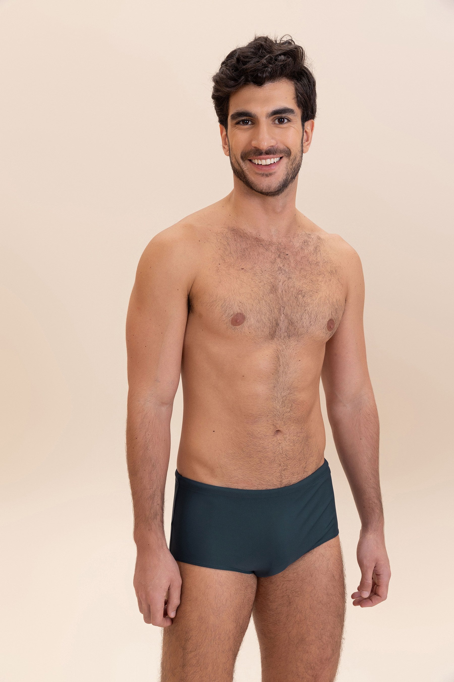 Premium Quick-Dry Swim Trunks for Men - Vibrant Colors & Comfort Fit - Perfect for Beach, Pool & Summer Vacations