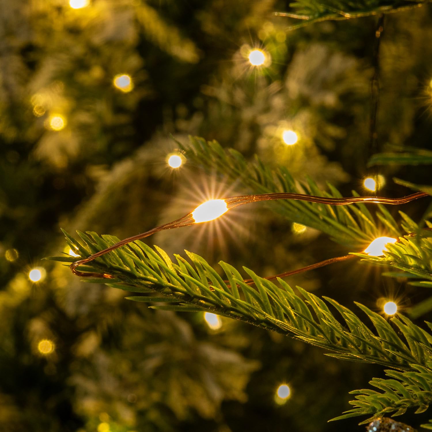 600 LED 200FT Warm White Plug-in Fairy Lights - Waterproof Copper Wire String Lights with Remote for Christmas Tree, Bedroom, Porch, Patio, Garden, Wedding & Party Decor | Indoor & Outdoor Use