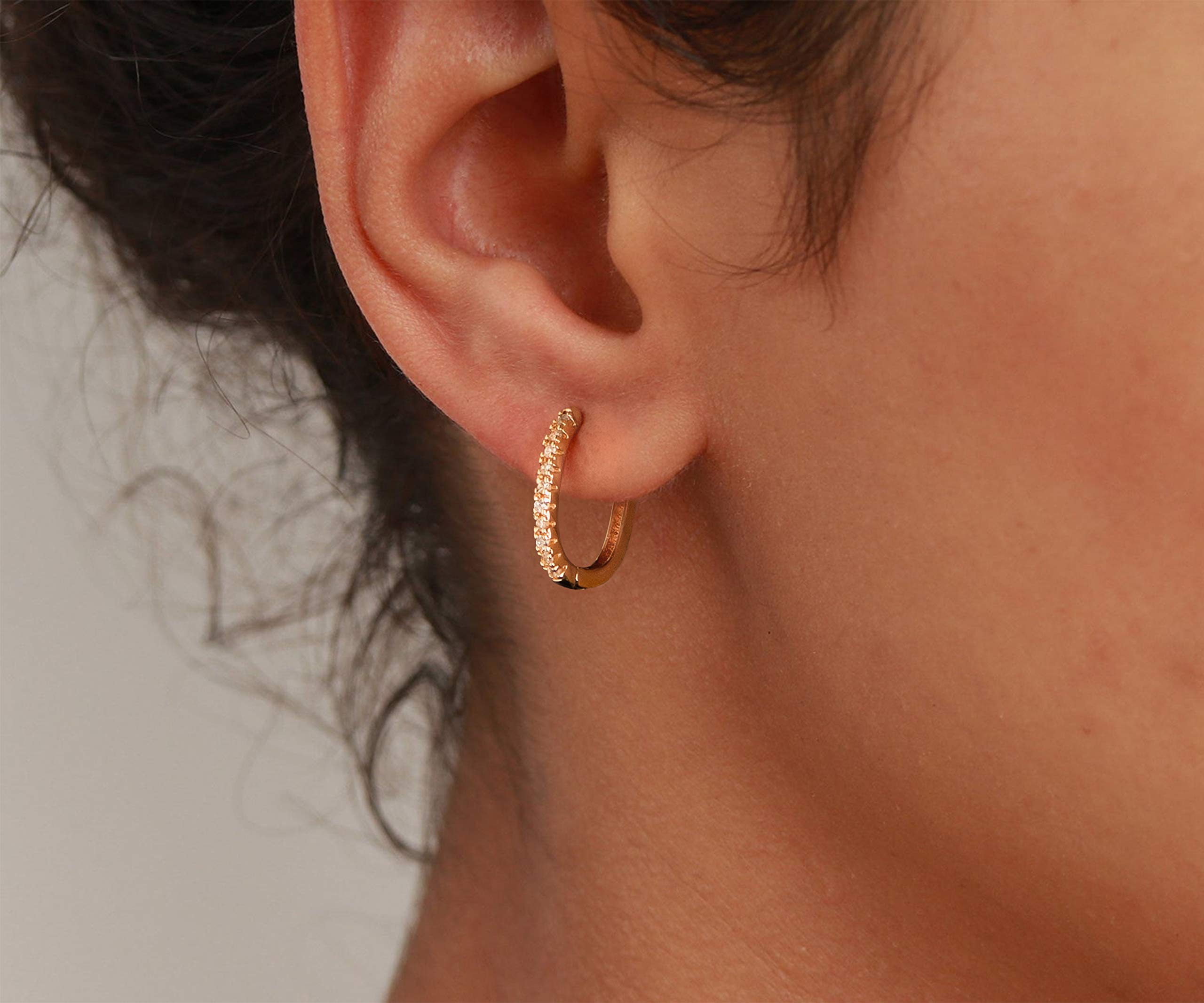 VACRONA 14k Gold Plated Cubic Zirconia Huggie Hoop Earrings for Women - Tiny, Lightweight & Simple Small Hoop Earrings - Perfect Gift for Everyday Wear, Date Night & Special Occasions