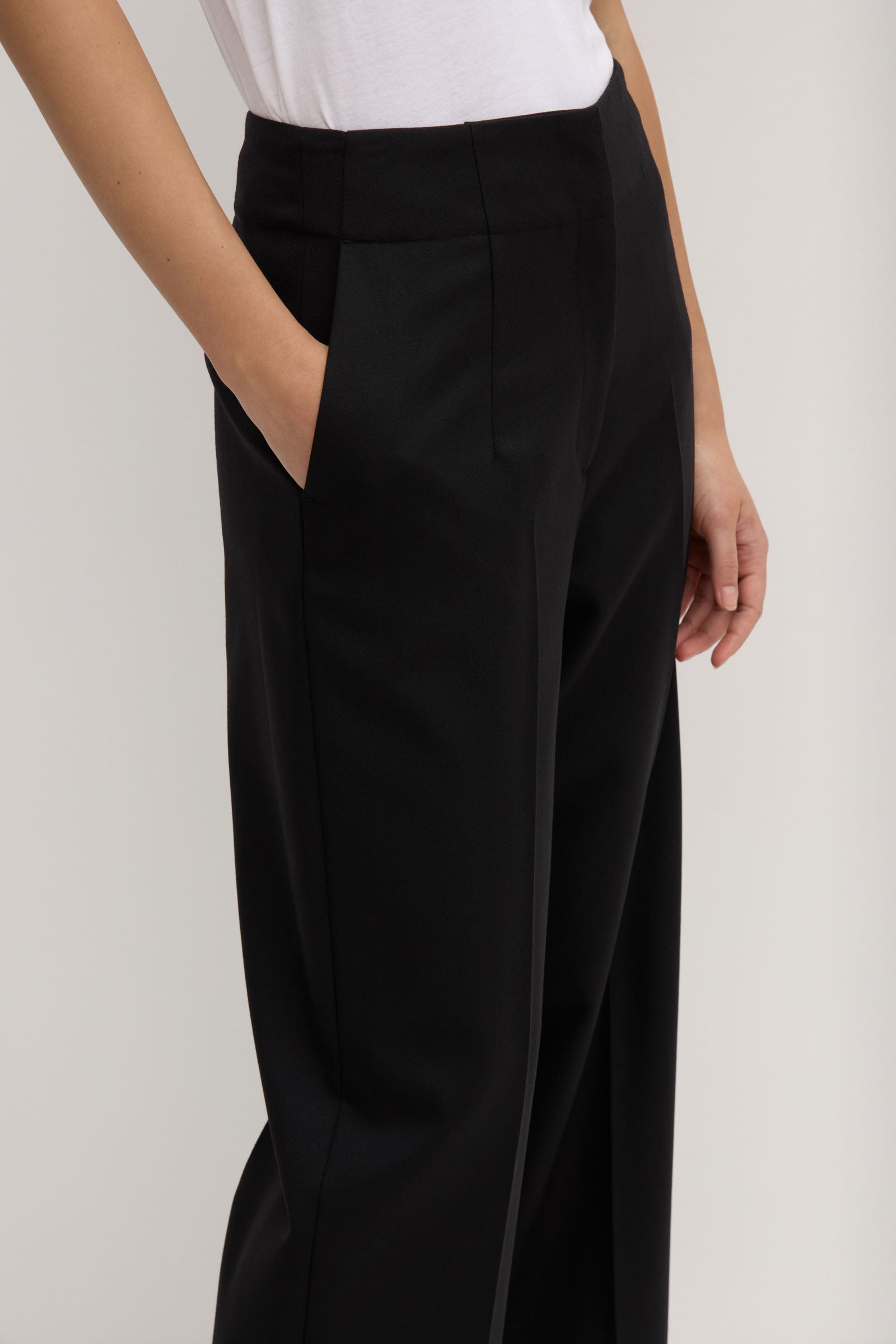 Isadora Women's High Waist Wool Trousers - Comfortable & Stylish Office Pants for Work & Business Casual Outfits