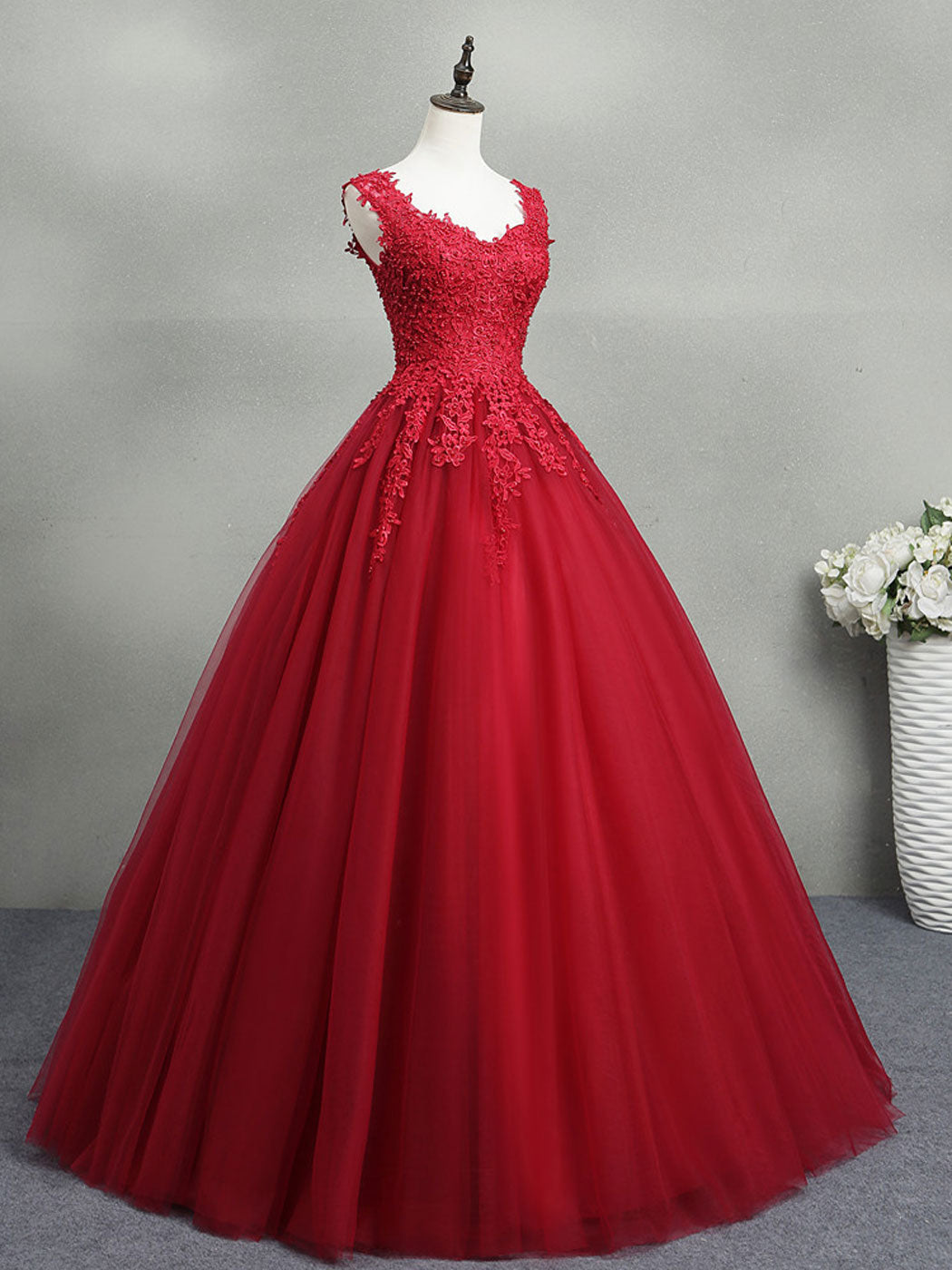 Elegant Burgundy A-Line Tulle Lace Long Prom Dress - Formal Evening Gown for Homecoming, Wedding, Quinceañera & Special Occasions