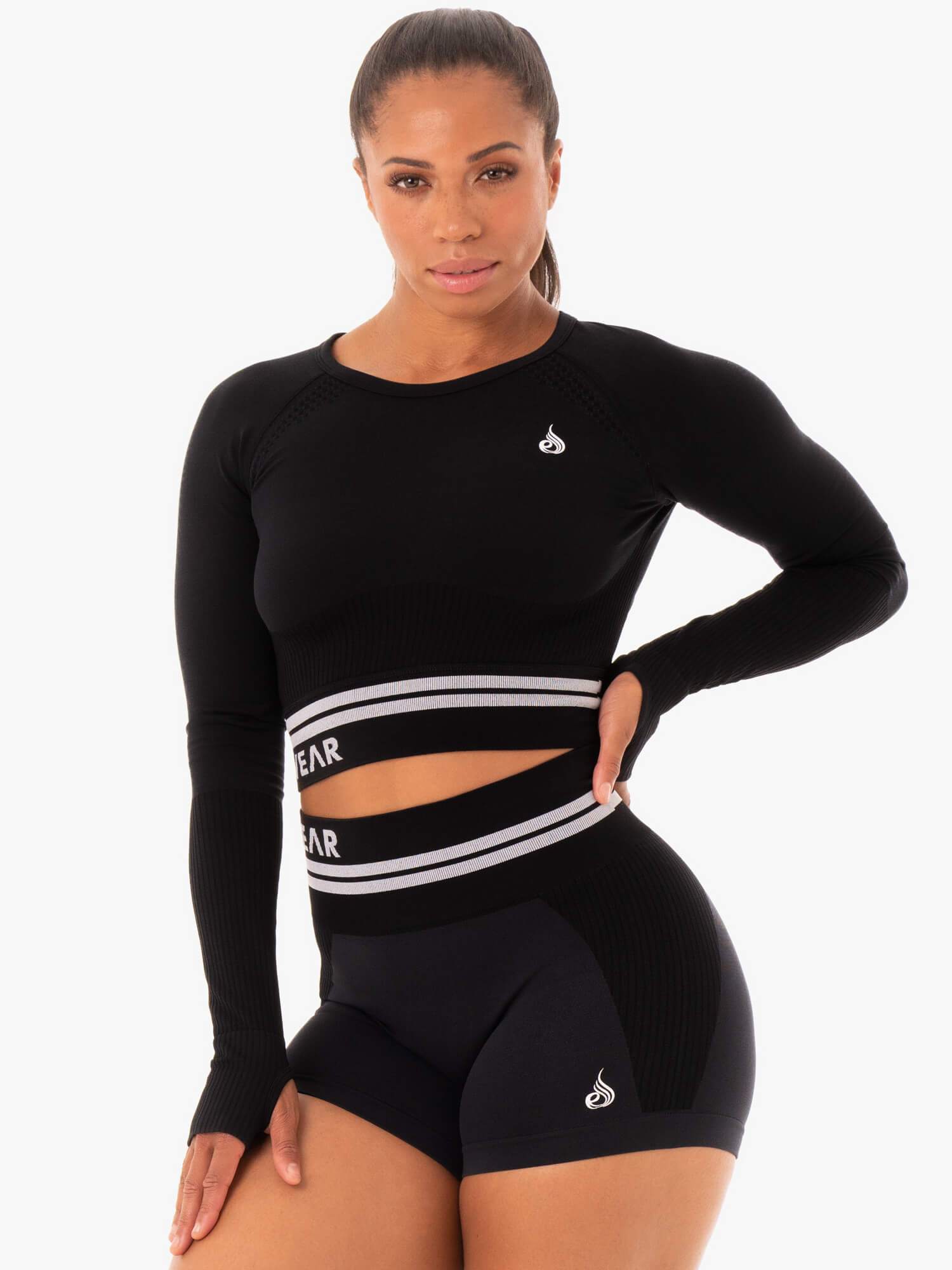 Freestyle Seamless Long Sleeve Crop Top - Black | Women's Workout Shirt for Yoga, Gym & Running | Comfortable Athletic Wear for Fitness & Casual Style