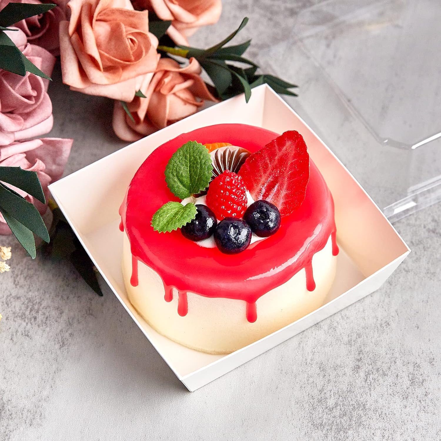 50 Pack Small Charcuterie Boxes with Clear Lids - 4 Inch Disposable Bakery Dessert Boxes for Cookies, Cake Slices, Mini Cakes, Chocolates & Strawberries | Perfect for Party Favors, Wedding Treats, Gift Packaging & Takeout Food Containers (White)