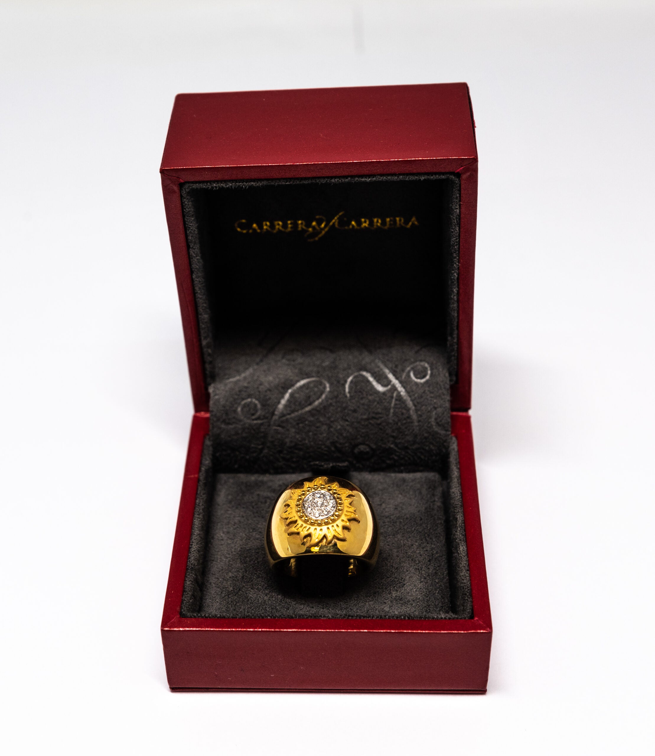 Carrera Y Carrera Sol Y Somb 18K Yellow Gold Diamond Ring for Women - Luxury Wedding, Engagement & Anniversary Jewelry Gift