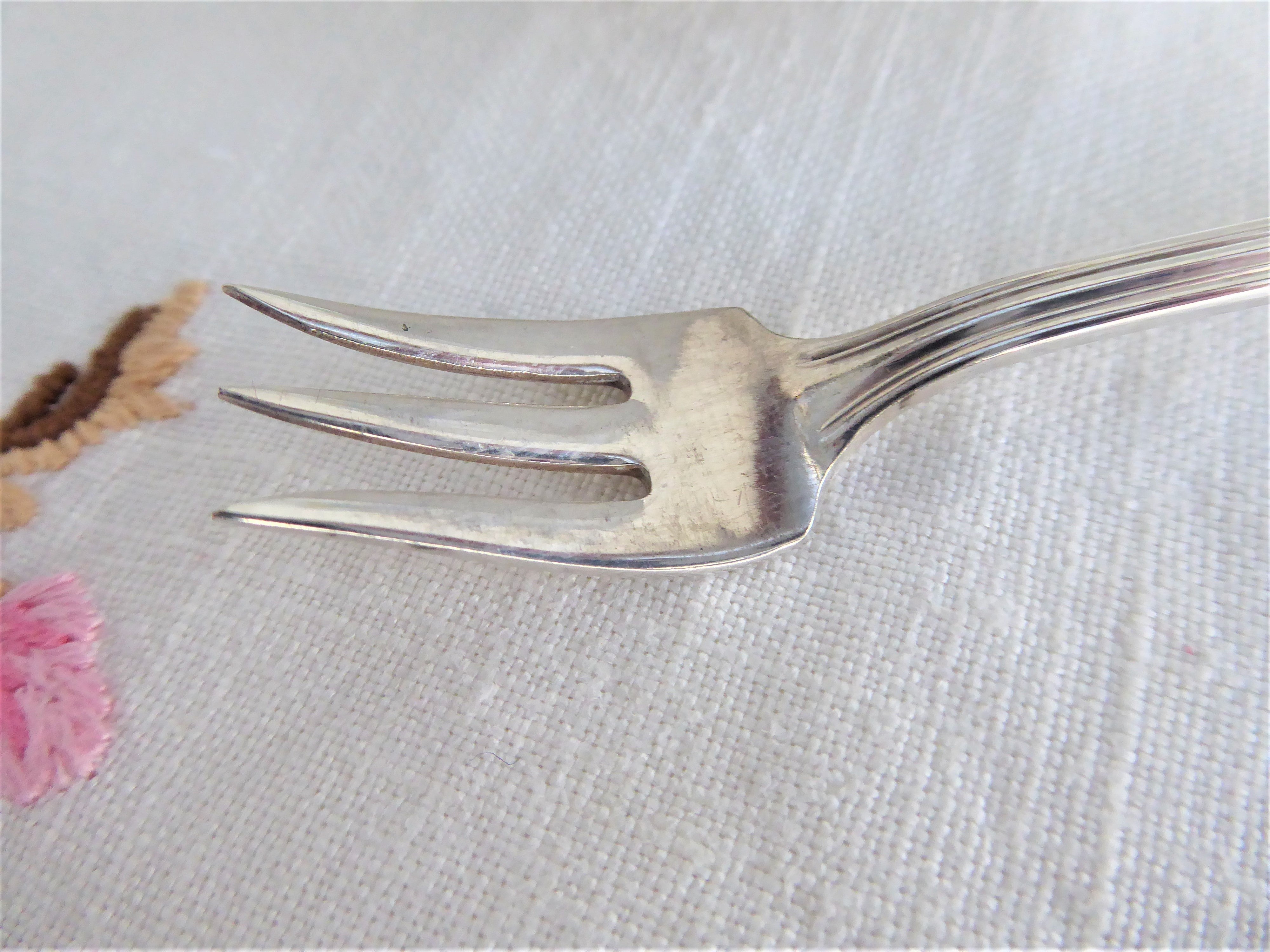 Vintage King Edward Cocktail & Seafood Fork - Sterling Silver (1936-1951) - No Monograms - Perfect for Pickles, Oysters & Elegant Dining