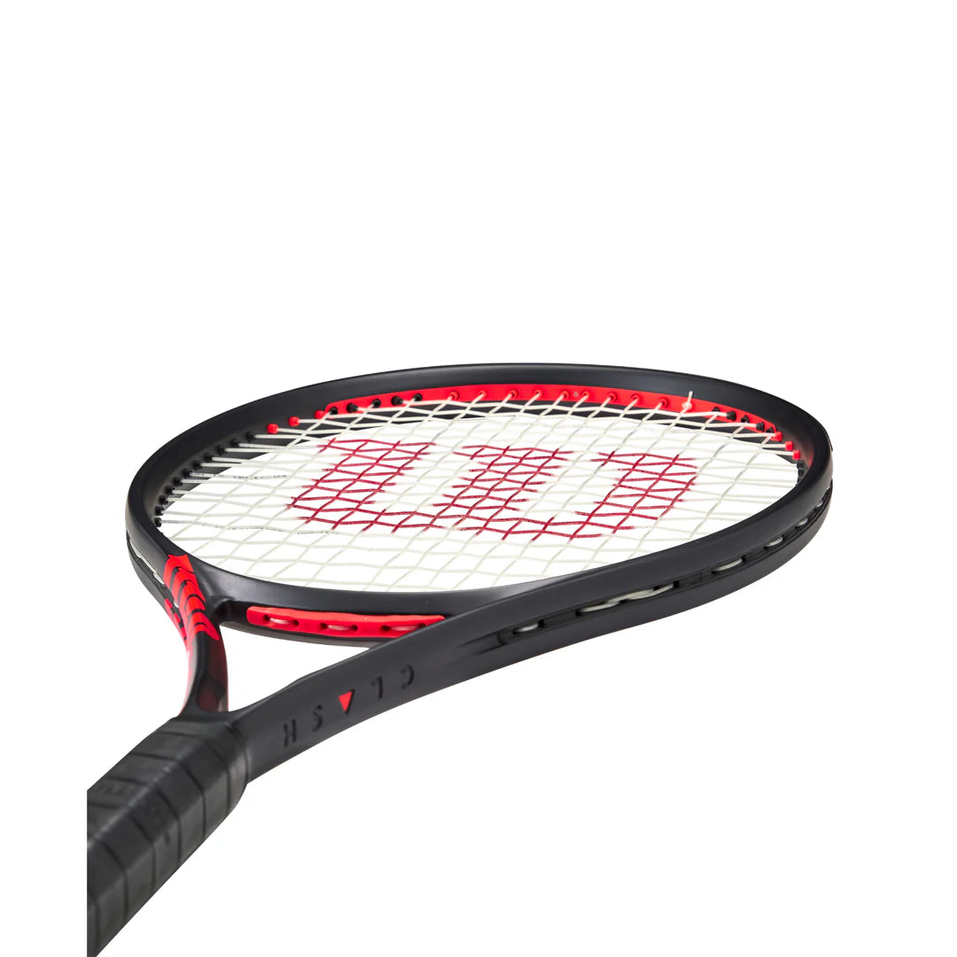 Wilson Clash 100L v3 Tennis Racket - Lightweight Performance Racket for All Levels | Perfect for Beginners & Recreational Players | Ideal for Training & Competitive Matches