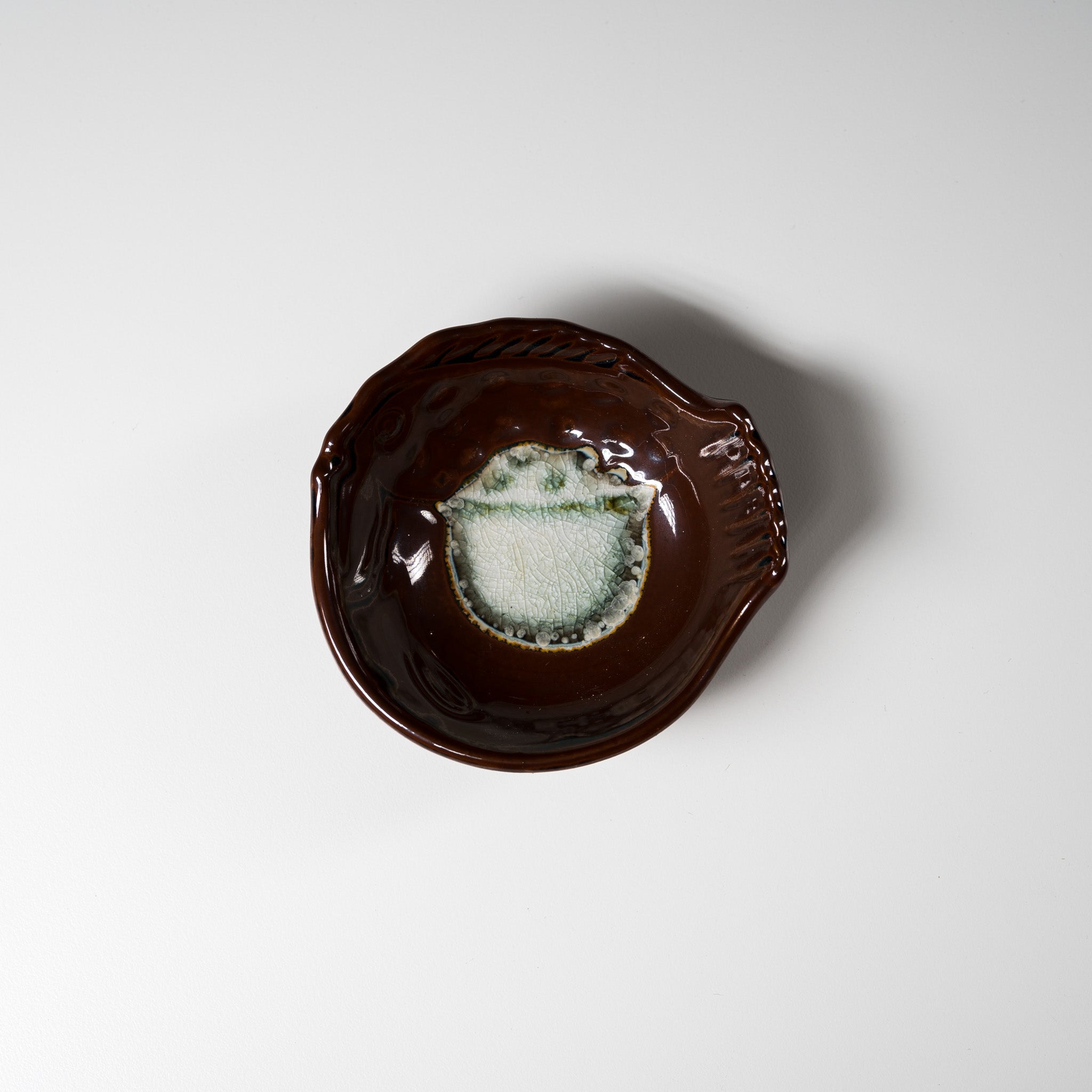 Authentic Japanese Mino Ware Fish Side Dish Bowl - 10cm Ceramic Small Bowl for Sushi, Soy Sauce & Condiments | Perfect for Dining, Restaurants & Home Use