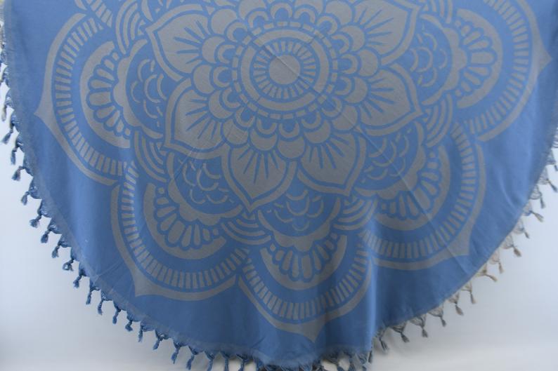 Blue Mandala Round 100% Cotton Beach Towel - Soft & Absorbent Yoga Towel, Perfect for Pool, Beach, Travel & Meditation