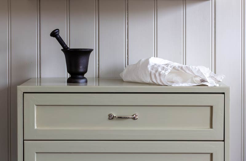 Næsman No. 635 Nickel Drawer Pull Handle - Vintage Cabinet Hardware for Kitchen & Furniture Restoration