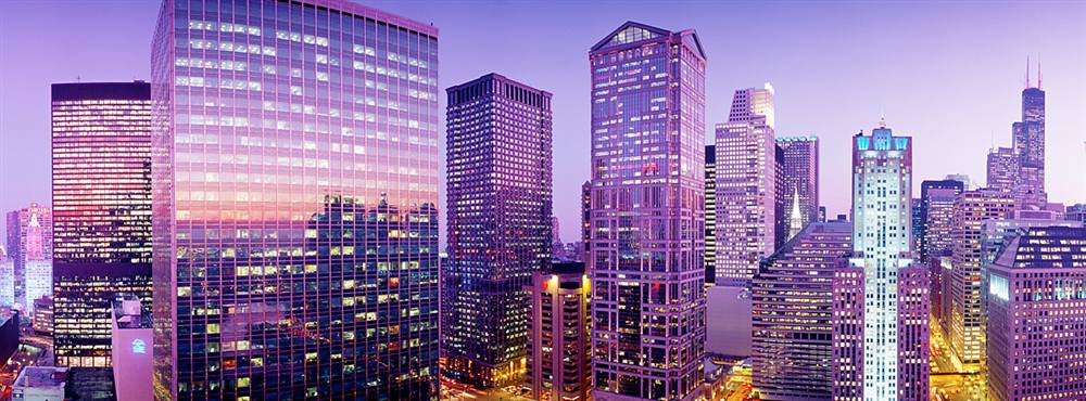 Peel & Stick Wall Mural - Chicago Skyline with Purple Sunset (48