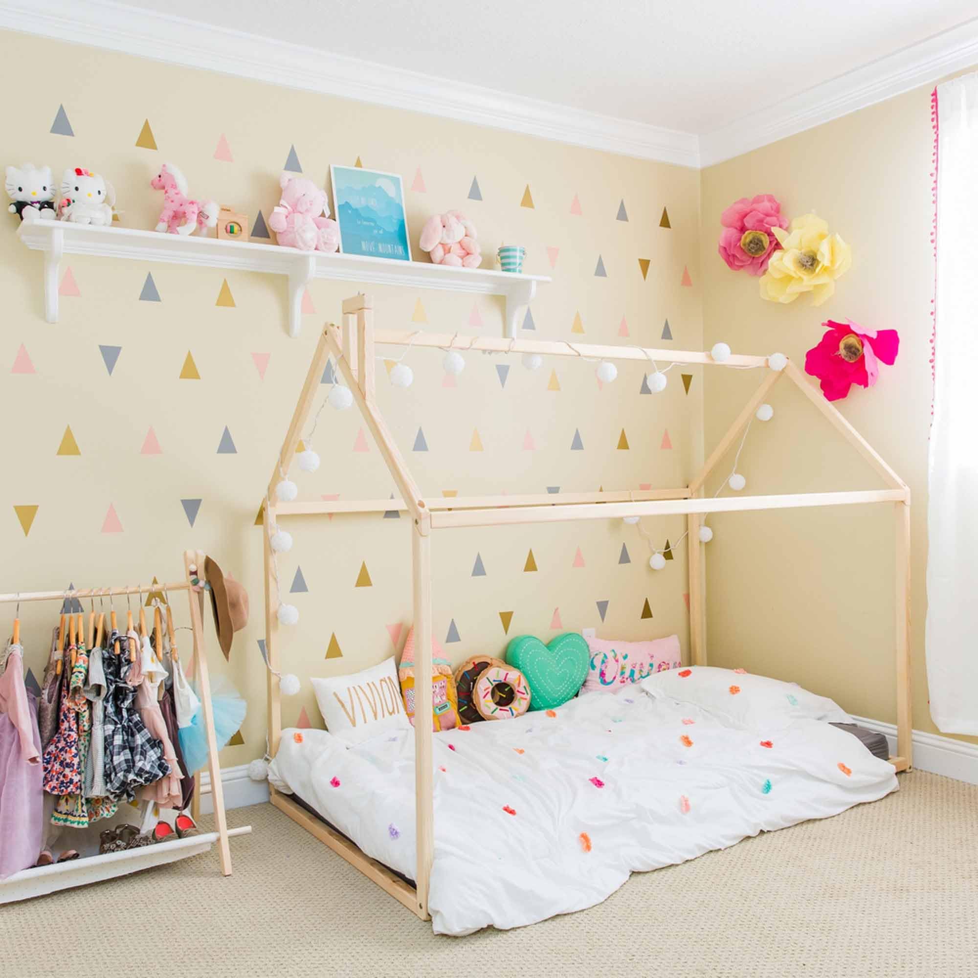 Montessori Toddler House Bed - Kids Floor Bed with Canopy & Teepee Design - Safe & Cozy Sleeping Space for Children - Perfect for Bedrooms, Playrooms & Montessori Learning Environments