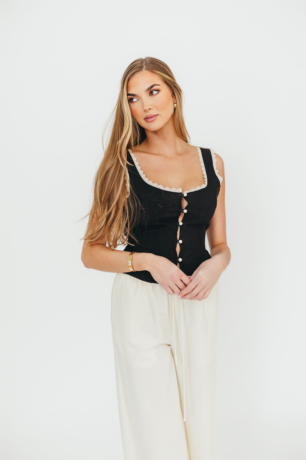 Isavella Women's 100% Pure Linen Woven Blouse - Breathable Black Summer Top for Casual Outings & Beach Vacations