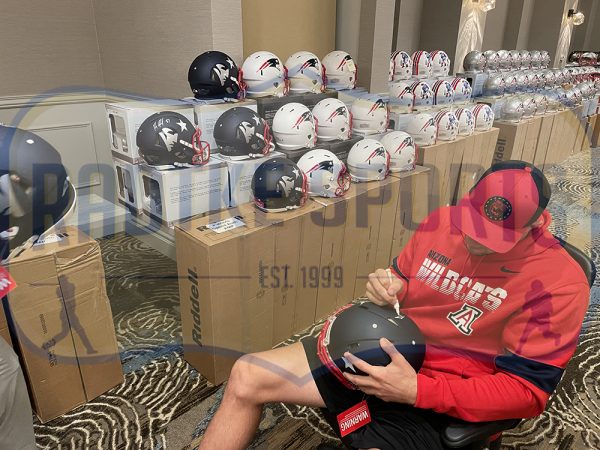 Rob Gronkowski Autographed New England Patriots NFL Helmet - Limited Edition Speed Authentic AMP - Perfect for Sports Memorabilia Collectors & Patriots Fans Display