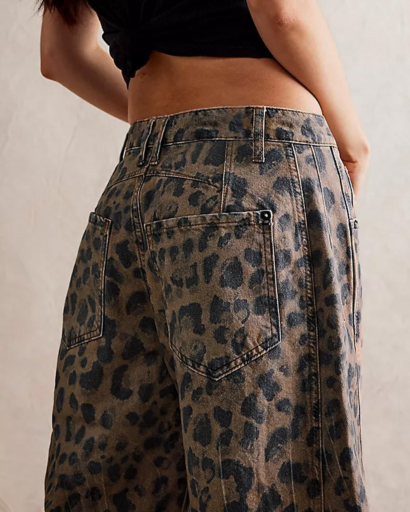 Women's Mid Rise Barrel Jeans - Leopard Print Baggy Wide Leg Cropped Denim Pants | Casual Boyfriend Style Ankle Jeans for Everyday Wear & Street Fashion
