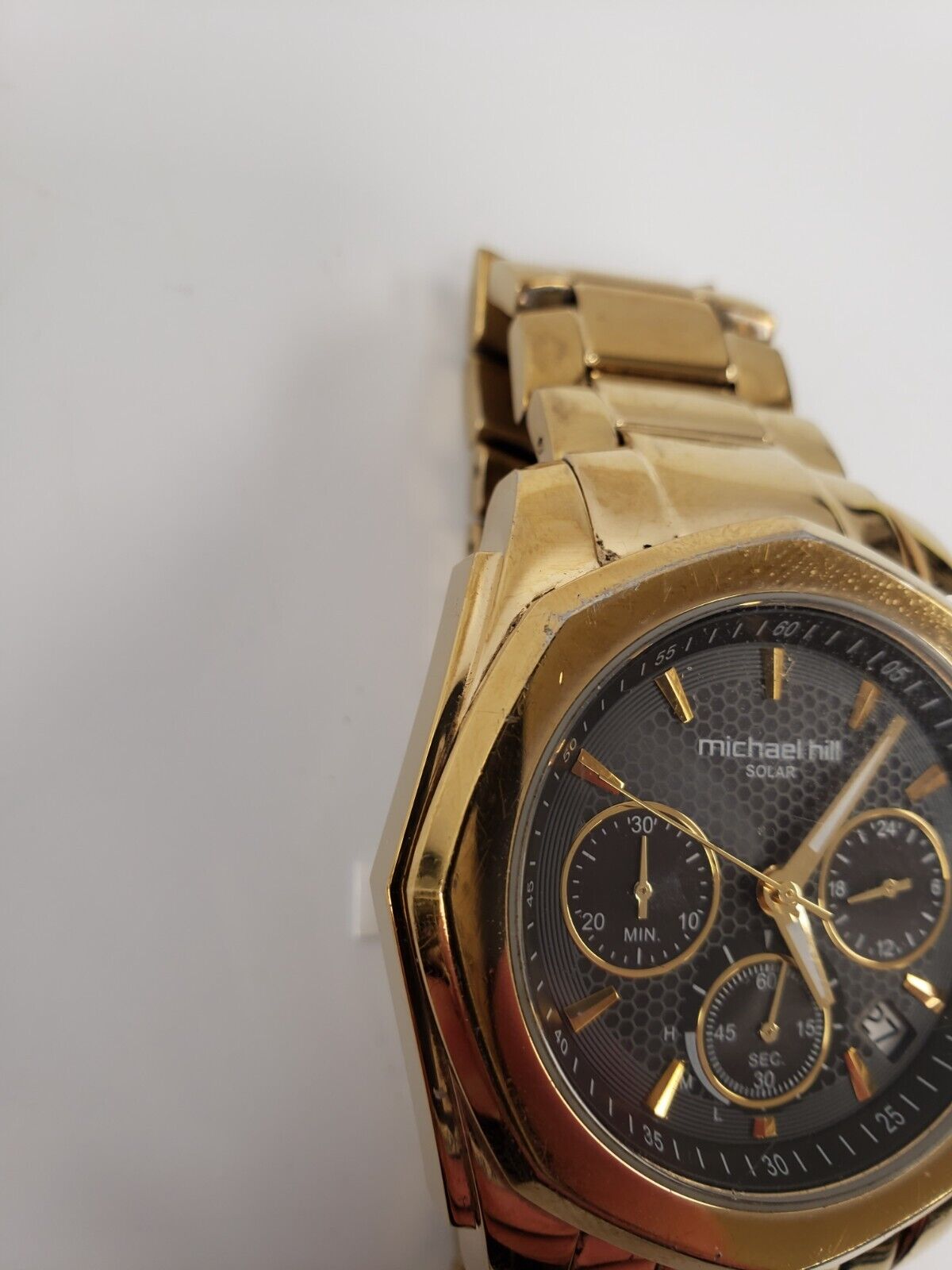Michael Hill 9758 Luxury Men's Watch - Elegant Stainless Steel Analog Timepiece for Business & Formal Occasions