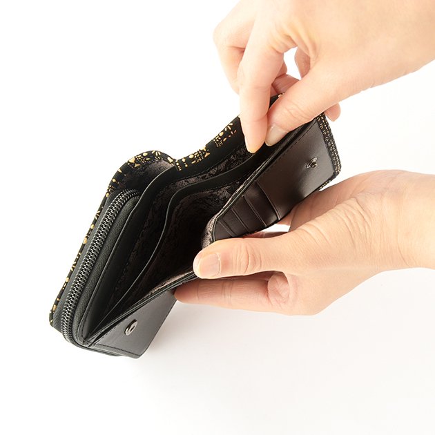 Premium Japanese Deerskin Leather Wallet with Urushi Lacquer - Egyptian Pattern in Gray & Black | Handcrafted in Japan | Perfect for Men's Everyday Carry & Luxury Gift Giving