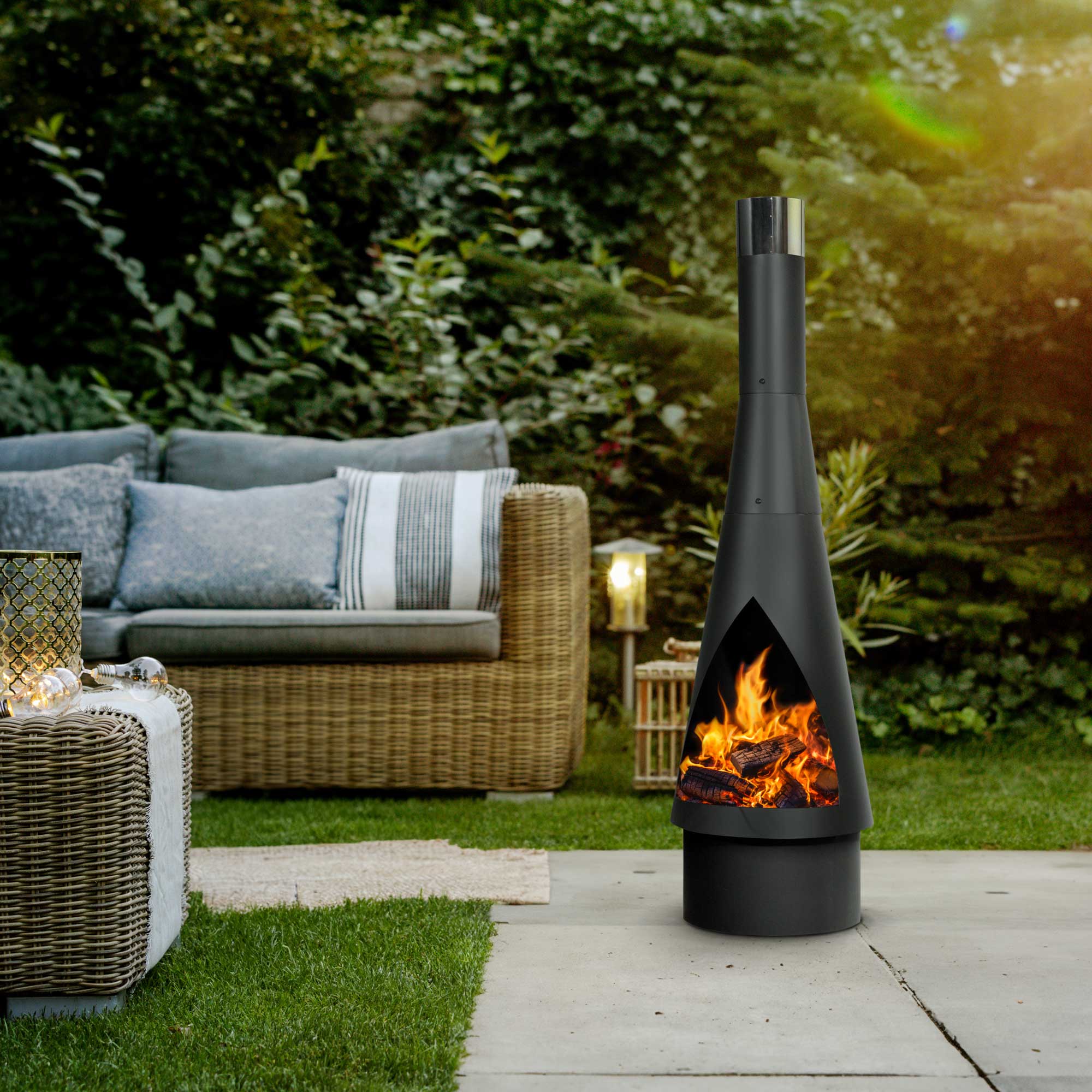 Black Steel Outdoor Chiminea Fireplace - Portable Fire Pit for Backyard, Patio & Camping | DG109 Model | Perfect for Relaxing Evenings & Outdoor Gatherings