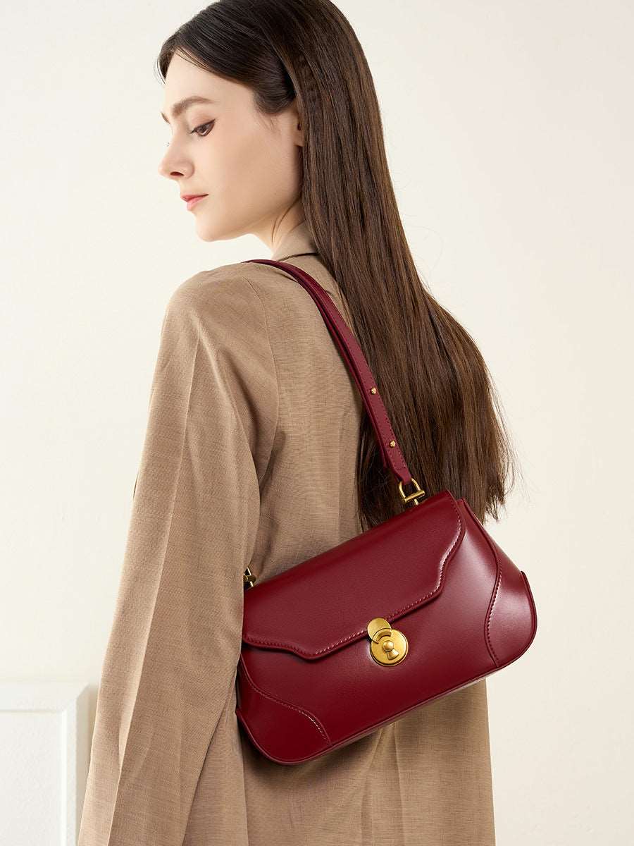 Stylish Small Leather Shoulder Bag for Women - Genuine Leather Crossbody Purse with Adjustable Strap - Perfect for Daily Use, Travel, and Work Commute