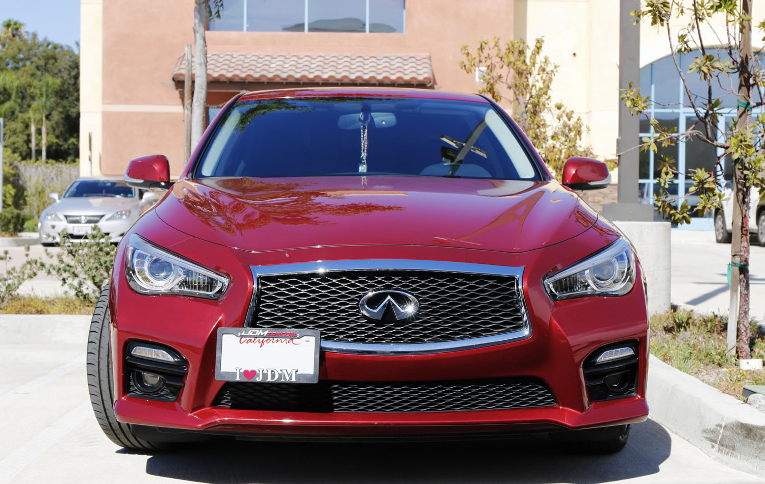 Heavy Duty Front Bumper Tow Hook License Plate Mounting Bracket for Nissan & Infiniti - Perfect for Off-Roading, Car Shows & State Compliance