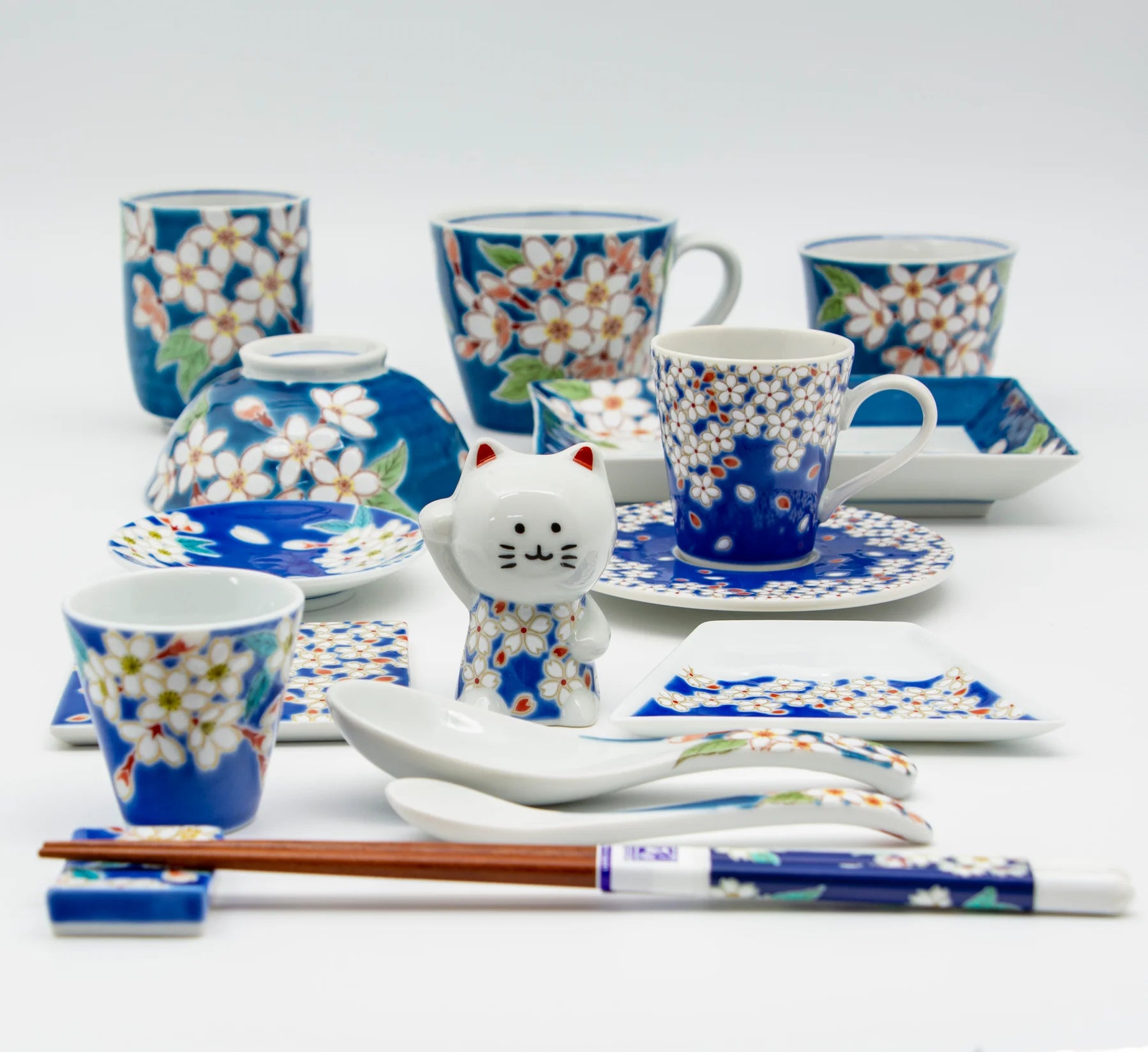 Premium Kutani Yaki Japanese Tea & Coffee Mug - Handcrafted Cherry Blossom Design Ceramic Cup - Perfect for Home, Office & Gift Giving