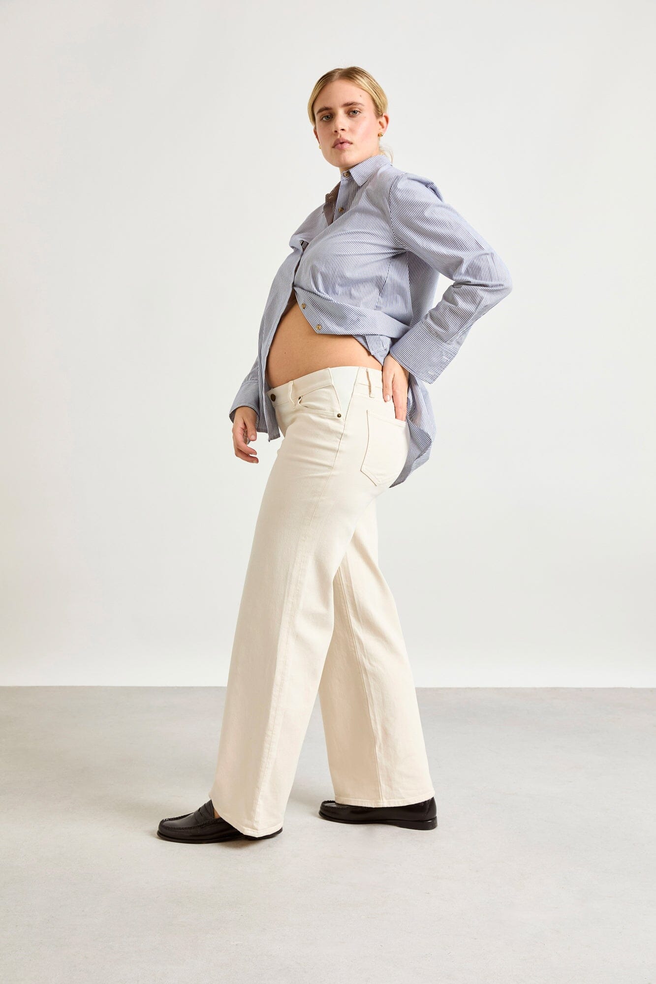 Comfortable Stretchy Maternity Jeans for Pregnant Women - Wide Leg Pregnancy Pants for Everyday Wear & Office