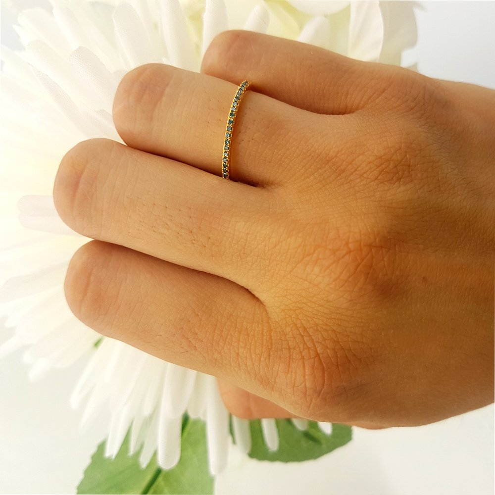0.08 Cttw 18K White Gold Round Blue Diamond Stackable Ring for Women - Dainty Anniversary Wedding Band, Solid 18K Gold Jewelry Gift for Her | Perfect for Stacking, Everyday Wear & Special Occasions