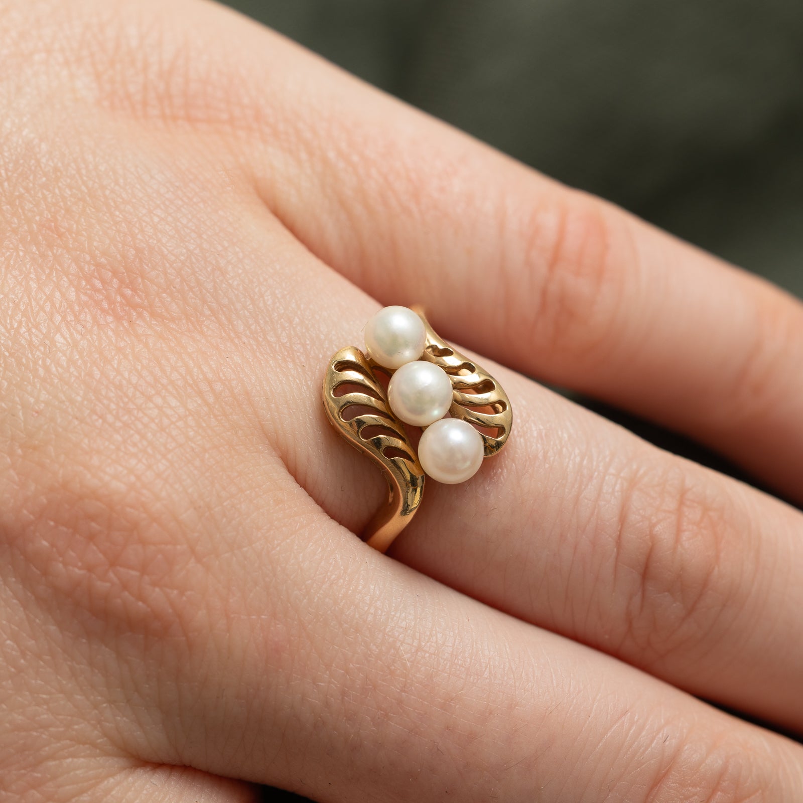 Elegant Diagonal Three Stone Pearl Bypass Ring - Size 6.25 | Perfect for Weddings, Anniversaries & Special Occasions