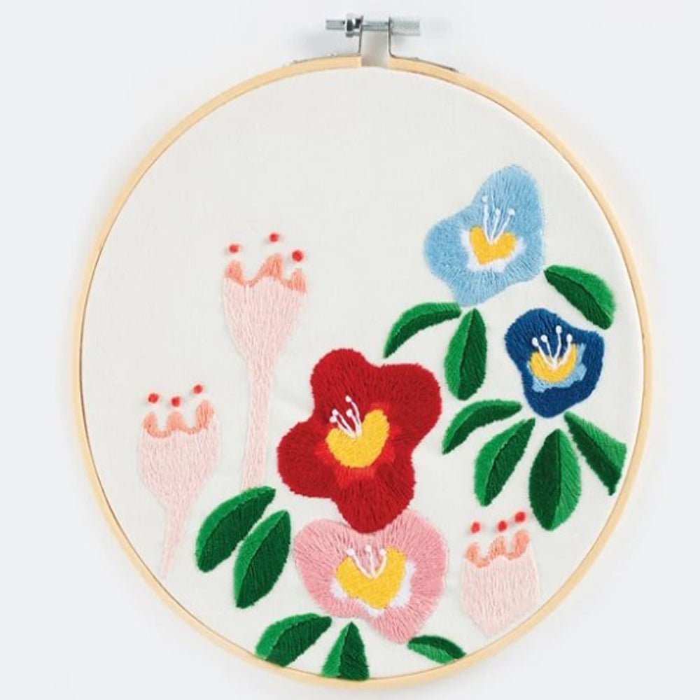 Floral Embroidery Kit for Beginners - DIY Hand Embroidery Set with Patterns, Threads & Needles - Perfect for Home Decor, Gifts & Crafting