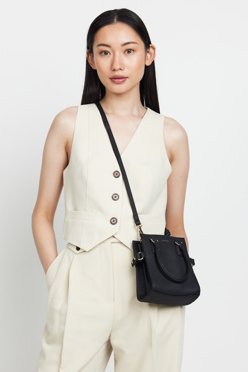 Stylish Bianca Black Small Crossbody Bag for Women - Perfect for Everyday Use, Travel & Date Nights