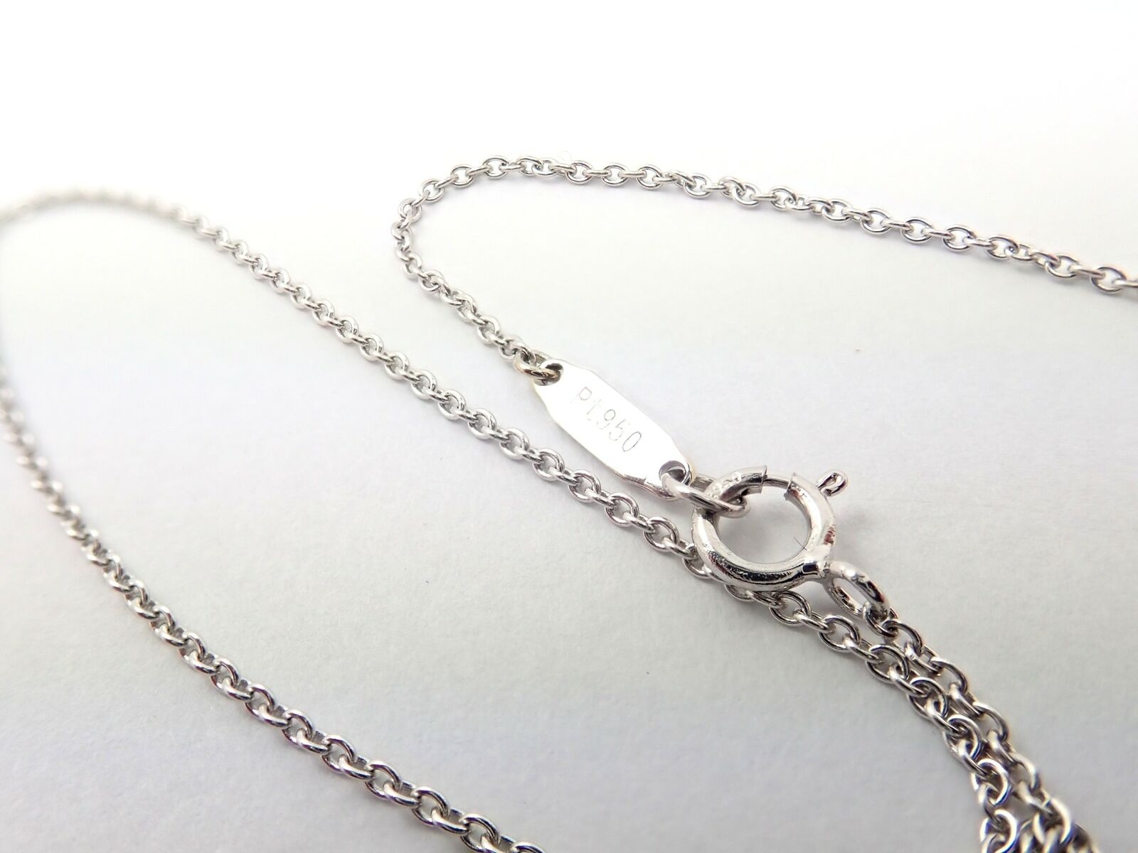 Authentic Tiffany & Co Platinum Diamond Heart Double Metro Pendant Necklace - Elegant Jewelry Gift for Women, Perfect for Anniversaries & Special Occasions