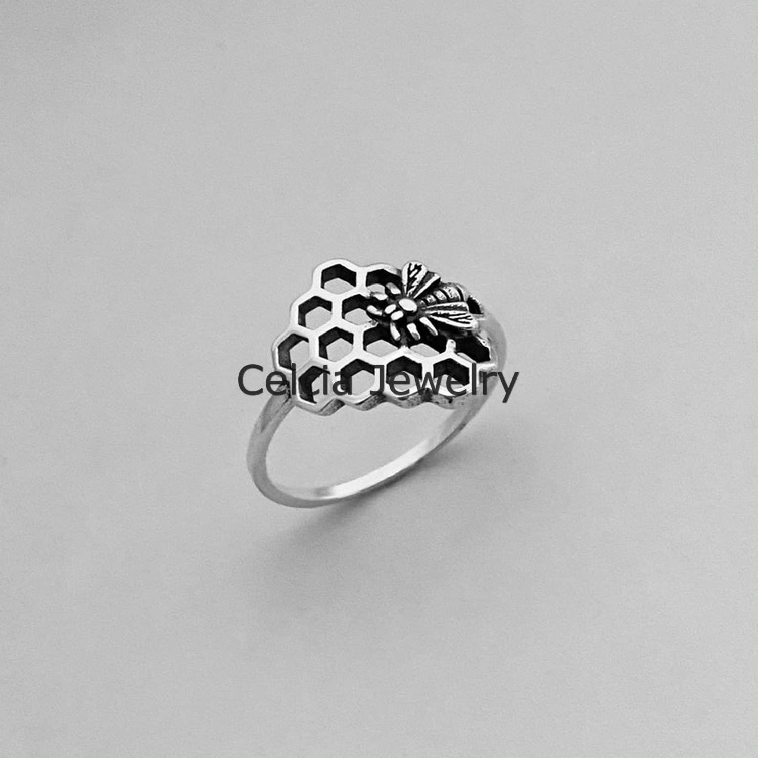 925 Sterling Silver Honeycomb Bee Ring - Delicate Boho Bohemian Jewelry, Minimalist Honey Bumblebee Ring for Women, Unique Mother's Day Gift (Size 7) - Perfect for Everyday Wear, Special Occasions & Nature-Inspired Fashion