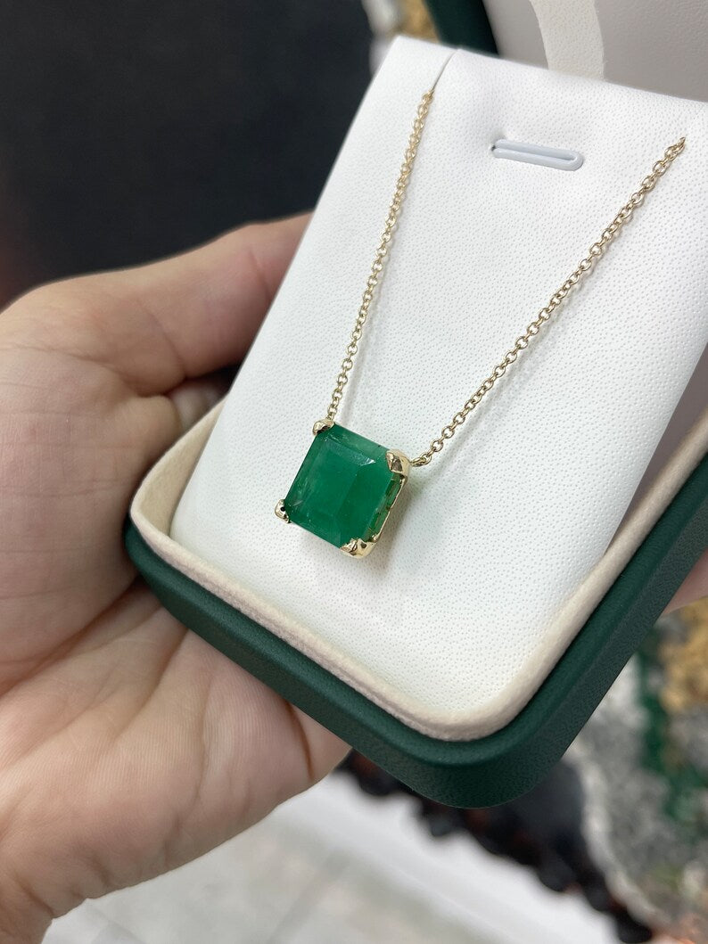 10.50 Carat 14K Gold Deep Green Emerald Solitaire Square Pendant Necklace - 14x14mm Anniversary Gift for Women, Perfect for Weddings, Parties & Special Occasions