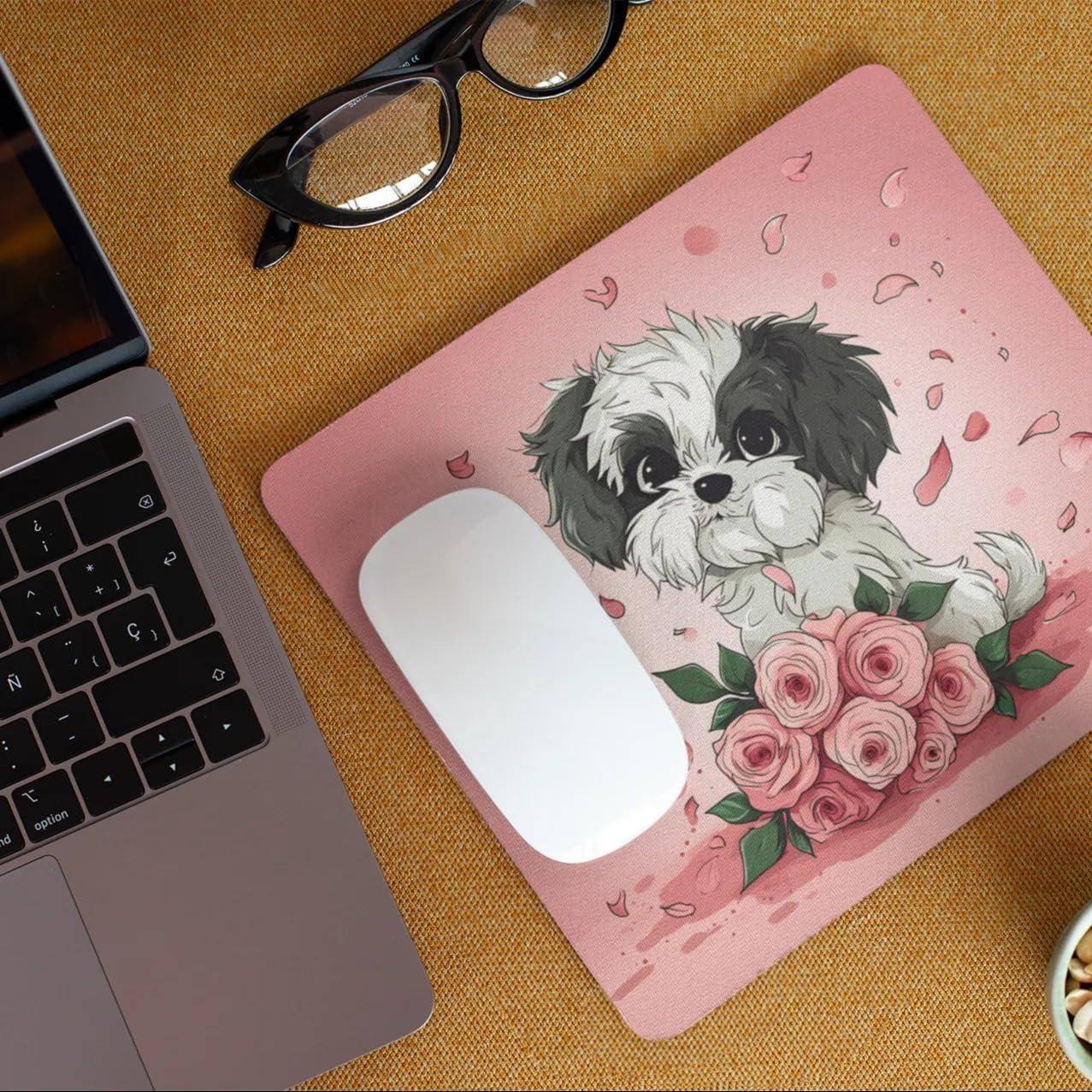 Havanese Dog with Flowers Mouse Pad - Non-Slip Rubber Desk Mat for Home Office, Gaming & Work - Perfect Gift for Dog Lovers (Computer & Laptop Accessory) - Ideal for Workstations, Gaming Setups & Home Offices
