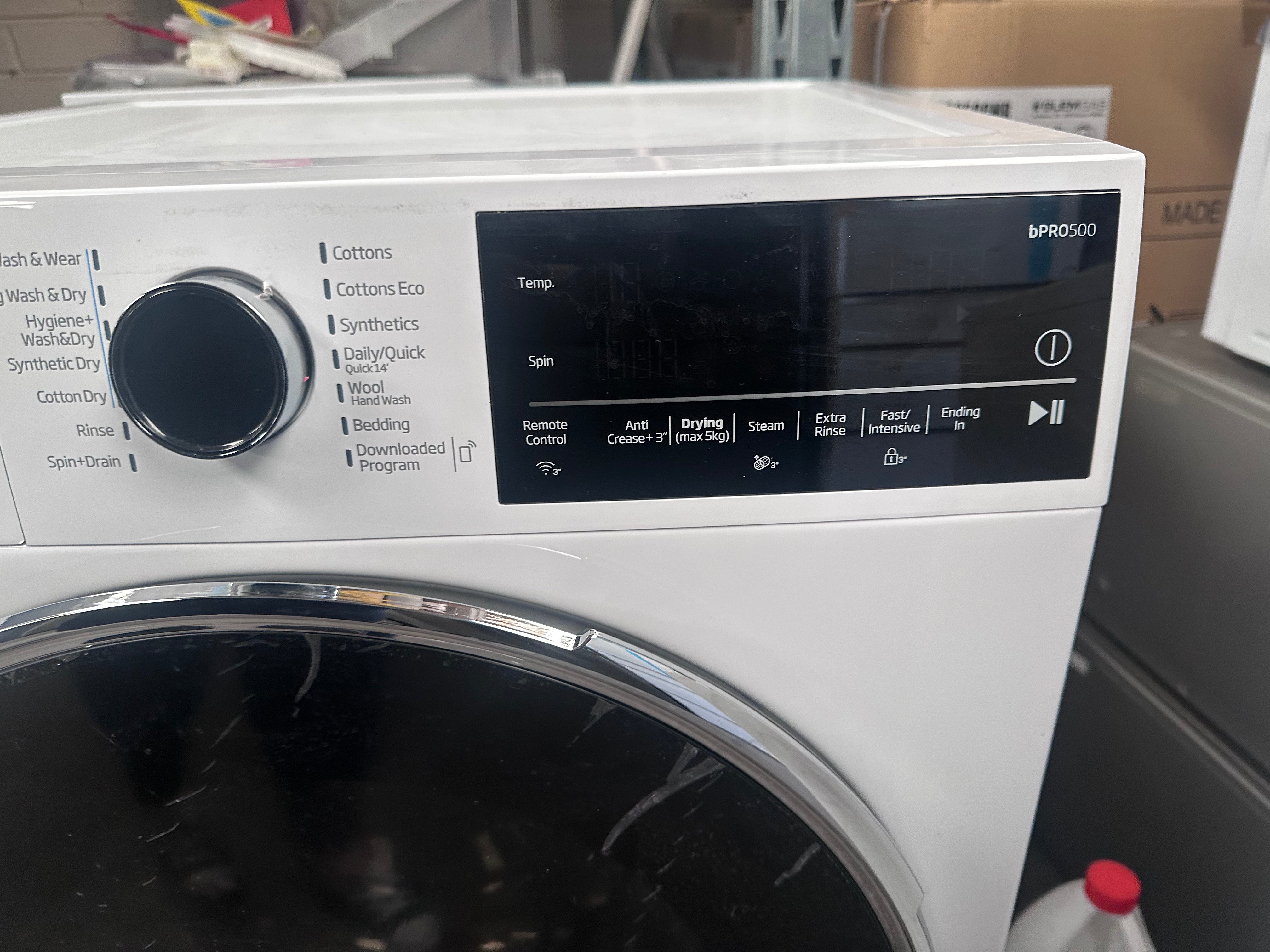 Beko BWDB9540W 9kg/5kg UltraFast Washer Dryer Combo - Energy Efficient Laundry Solution for Small Apartments & RVs | Fast Drying & Space Saving Design | Perfect for Compact Living Spaces & Mobile Homes