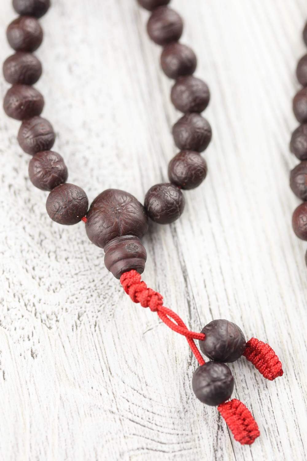 Authentic Antique Bodhi Enlightenment Mala Beads - 108 Prayer Beads for Meditation, Yoga & Spiritual Practice - Buddhist & Hindu Prayer Necklace for Mindfulness & Stress Relief