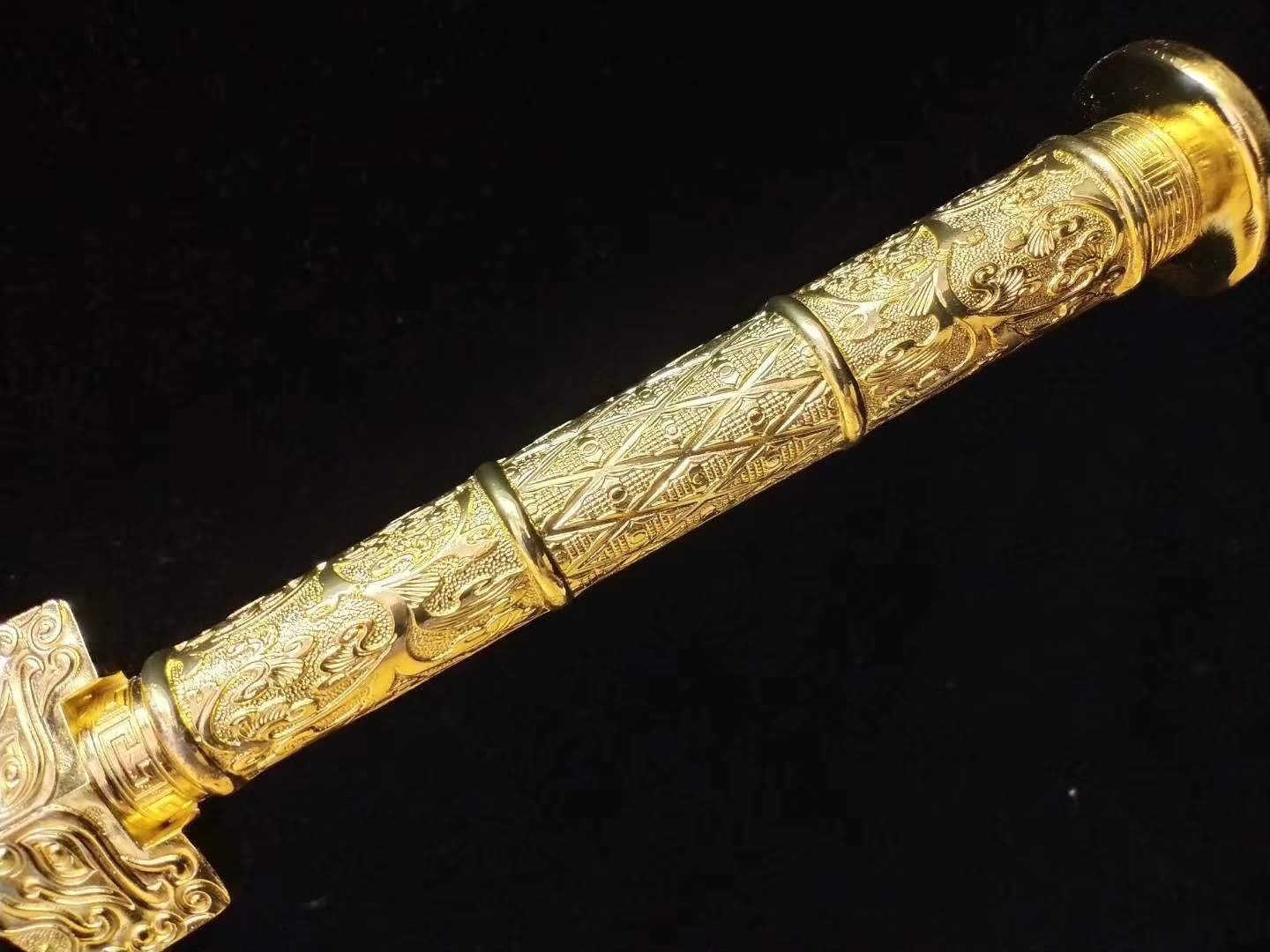Premium Chinese Han Sword - Medium Carbon Steel Etched Blade with Alloy Fittings - Authentic Kung Fu Weapon & Collector's Gift for Martial Arts Enthusiasts, Historical Reenactments, and Home Decor Display