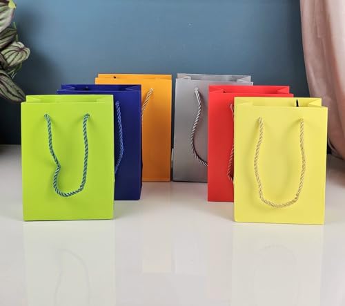 Solid Color 12 X 6.5 X 16 CM
