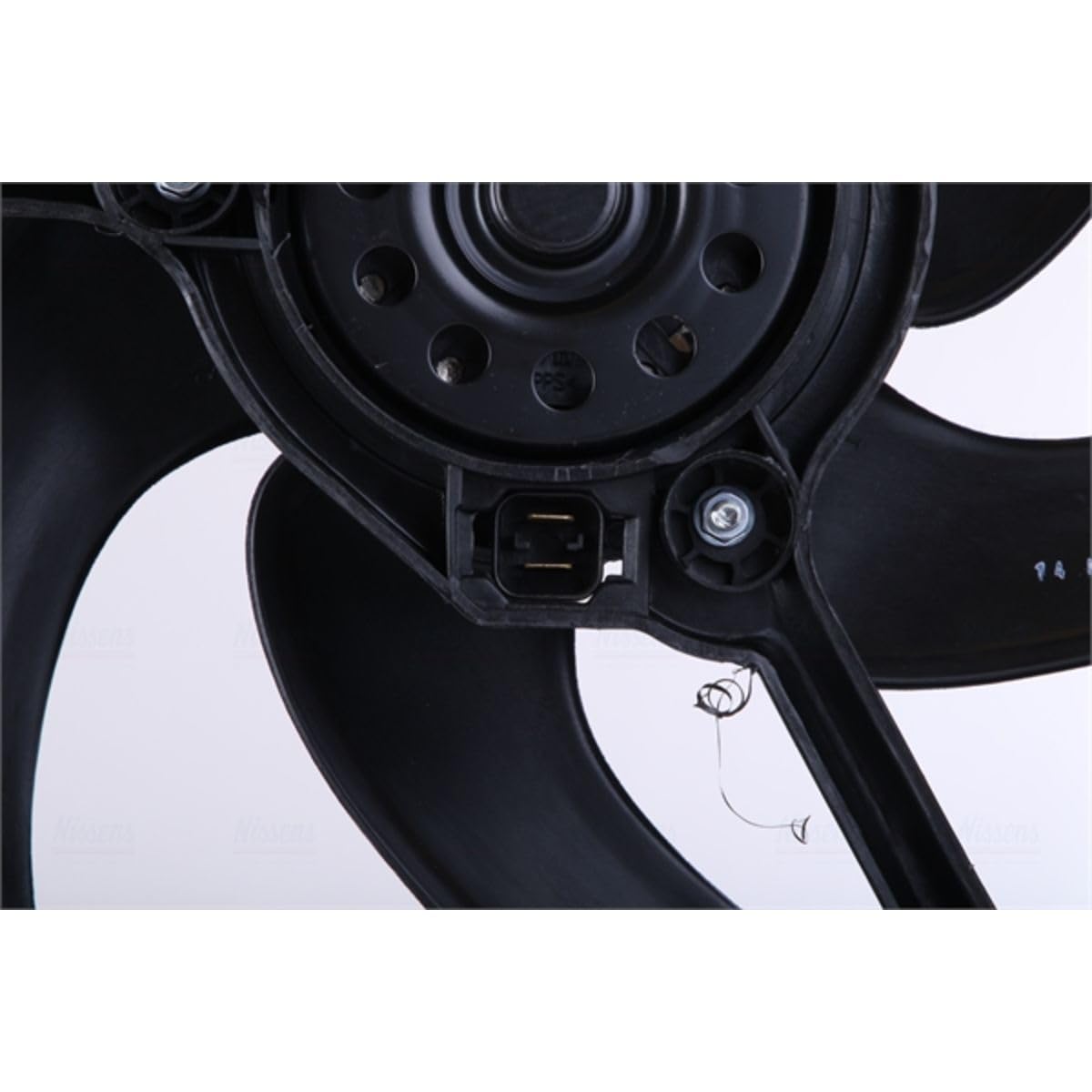 Nissens 85513 Radiator Cooling Fan - High Performance Replacement for Cars & Trucks - Perfect for Overheating Prevention & Engine Cooling