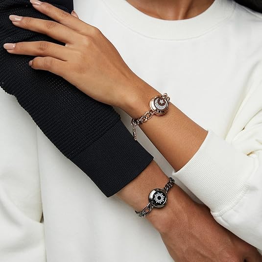 TOTWOO Smart Bracelets for Couples - Bluetooth Connected Touch Bracelet with Vibration & LED Light Alerts - Long Distance Relationship Gifts for Girlfriend/Boyfriend - Perfect for Anniversaries, Valentine's Day & Romantic Surprises